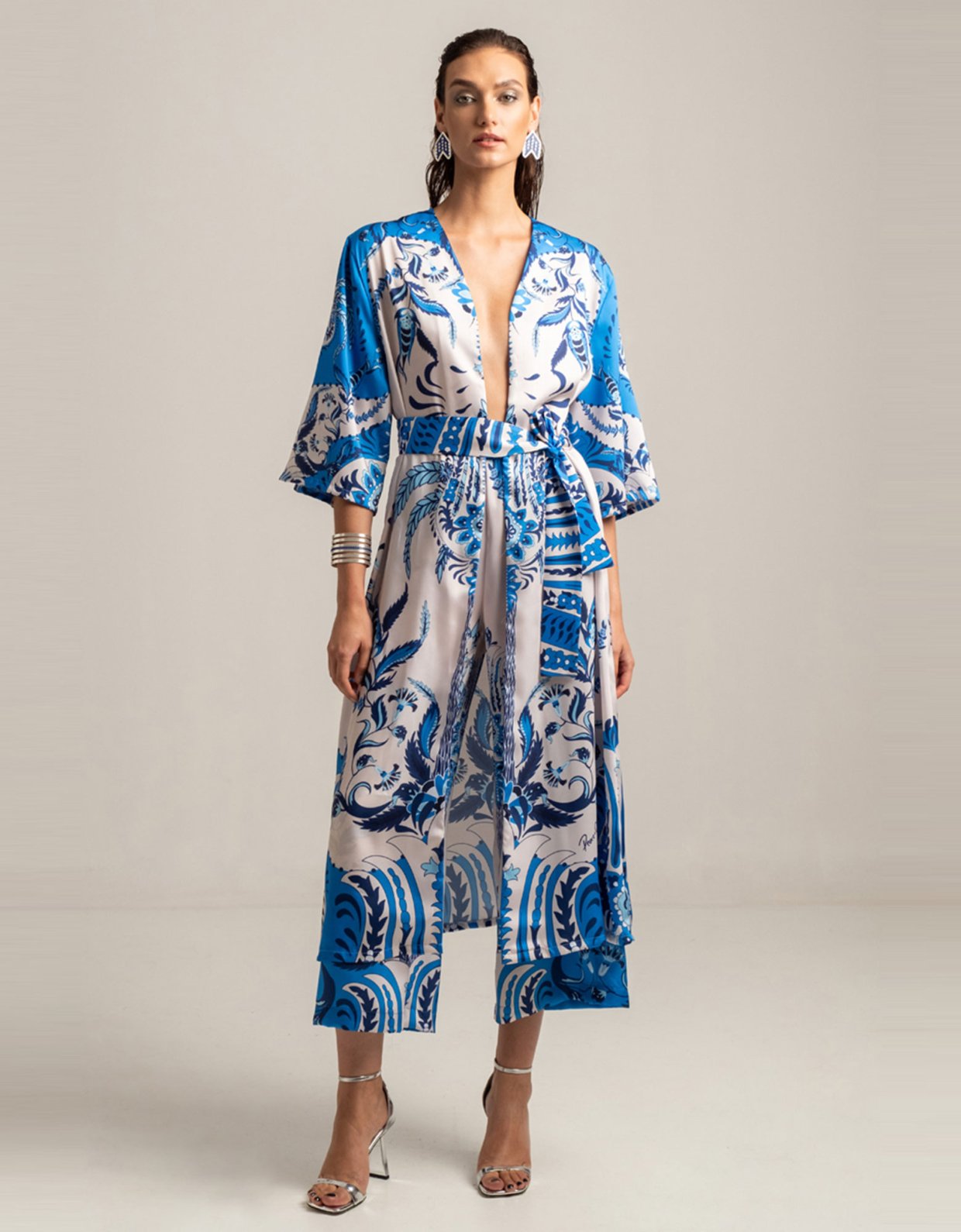 Peace & Chaos Damask silky kimono