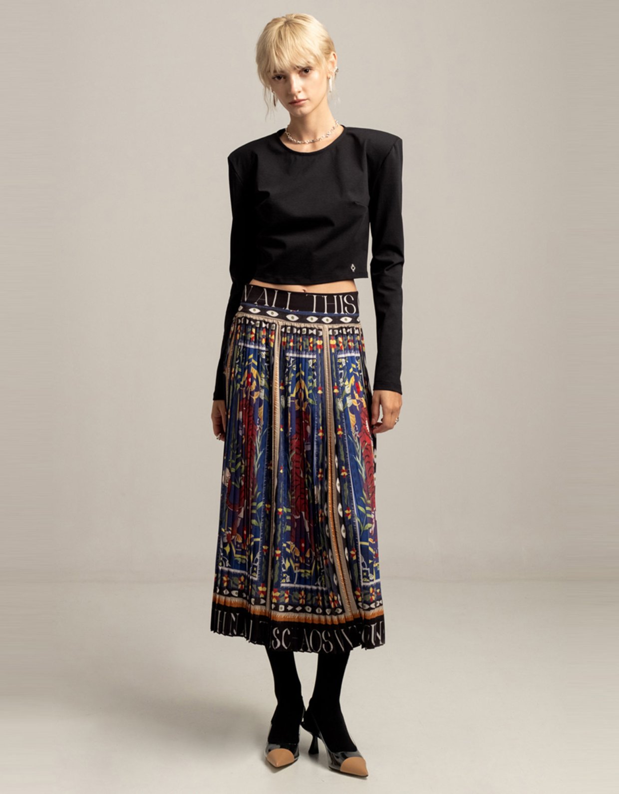 Peace & Chaos Mural pleated skirt