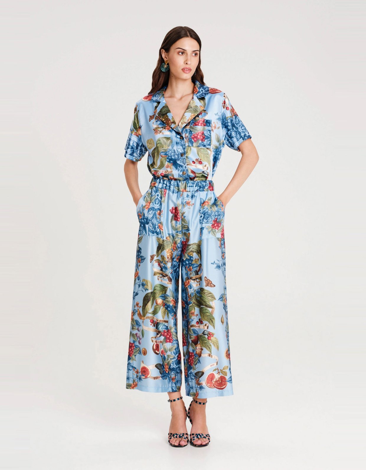 Peace and Chaos Figuer pants