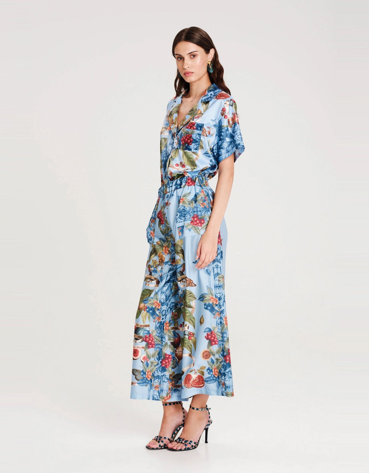 Peace and Chaos Figuer pants