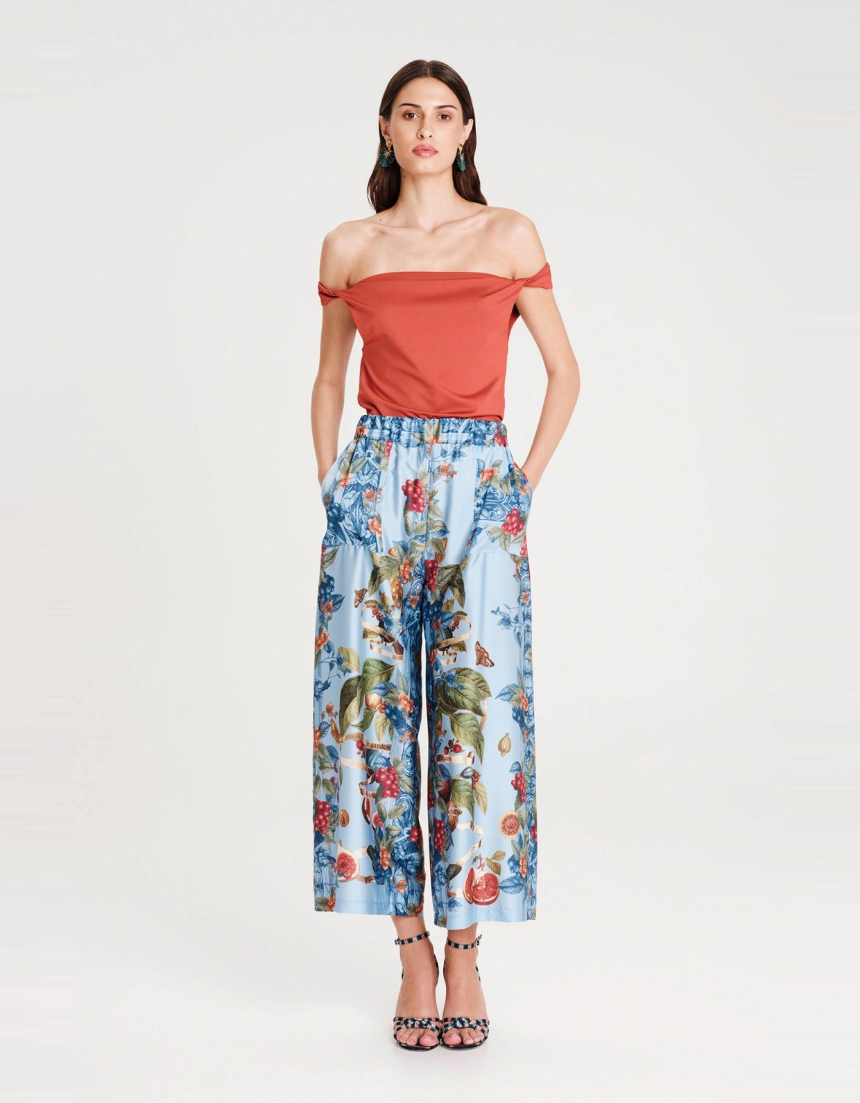 Peace and Chaos Figuer pants