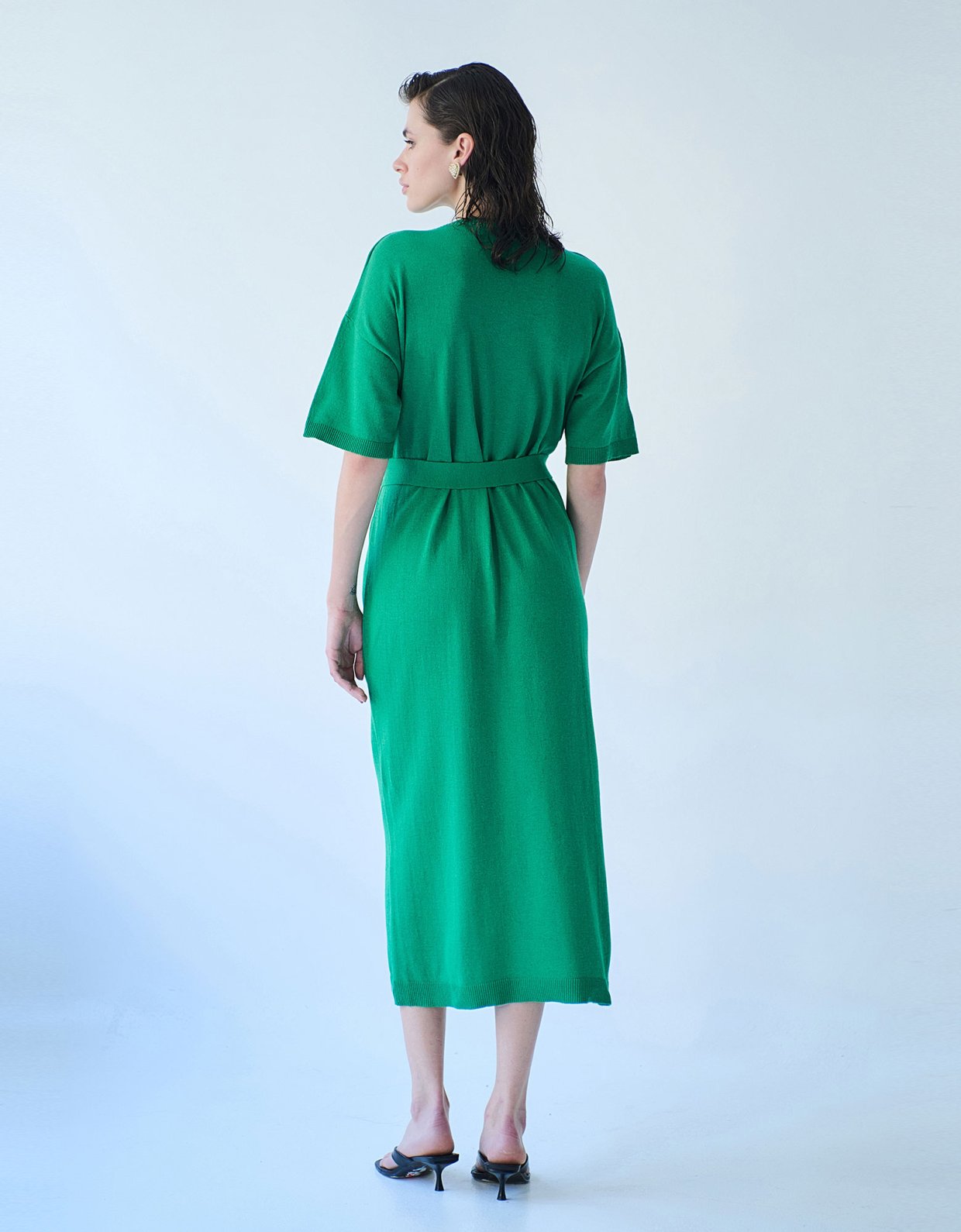 Combos Knitwear Midi knit dress with belt green