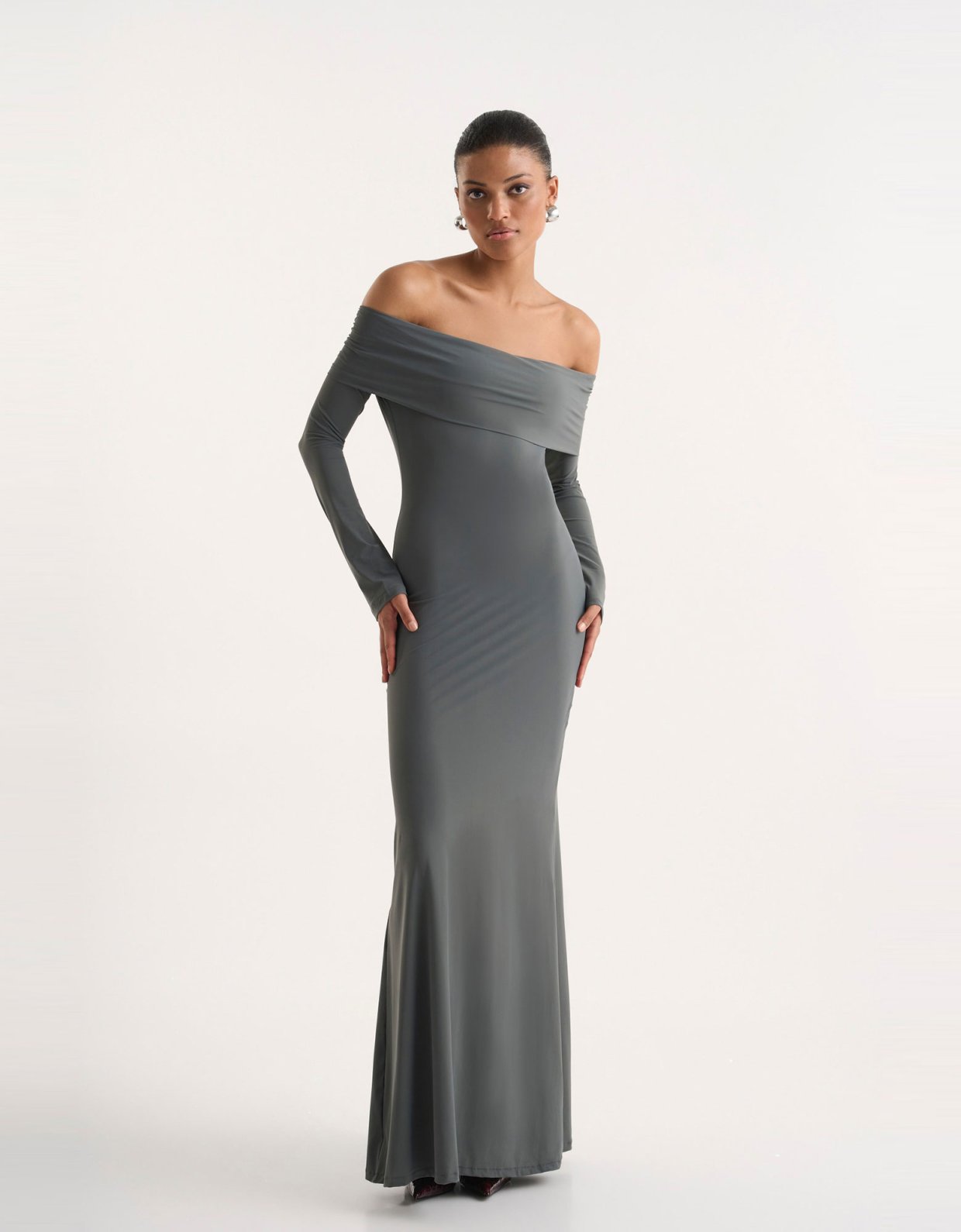 Studio 83 Nura grey maxi dress