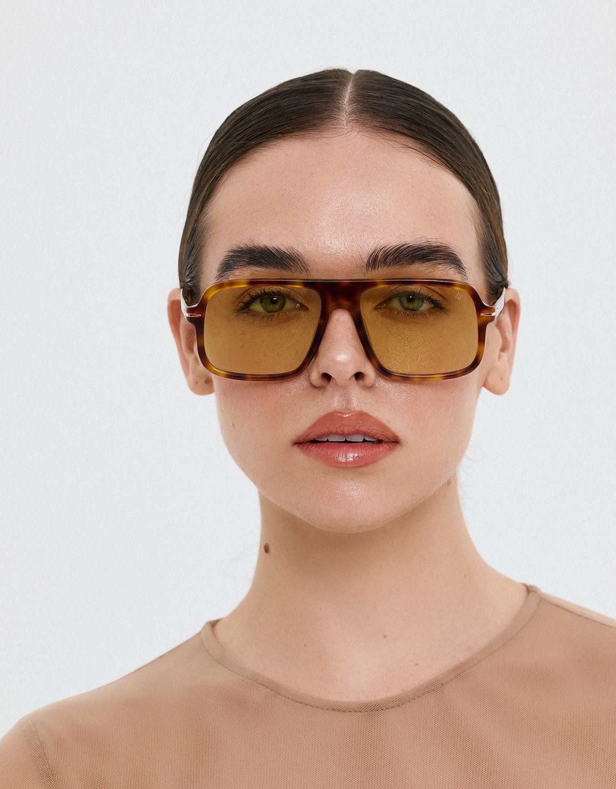 AV Sunglasses Solaris honey sunglasses