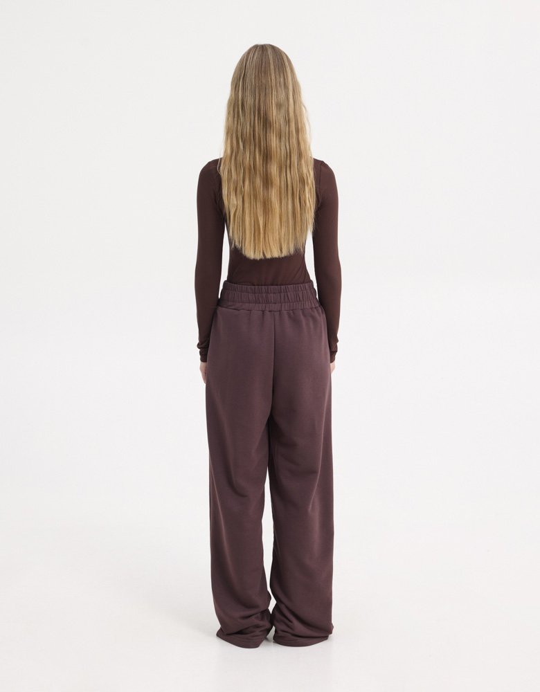 Sunset go Zen sweatpants dark brown