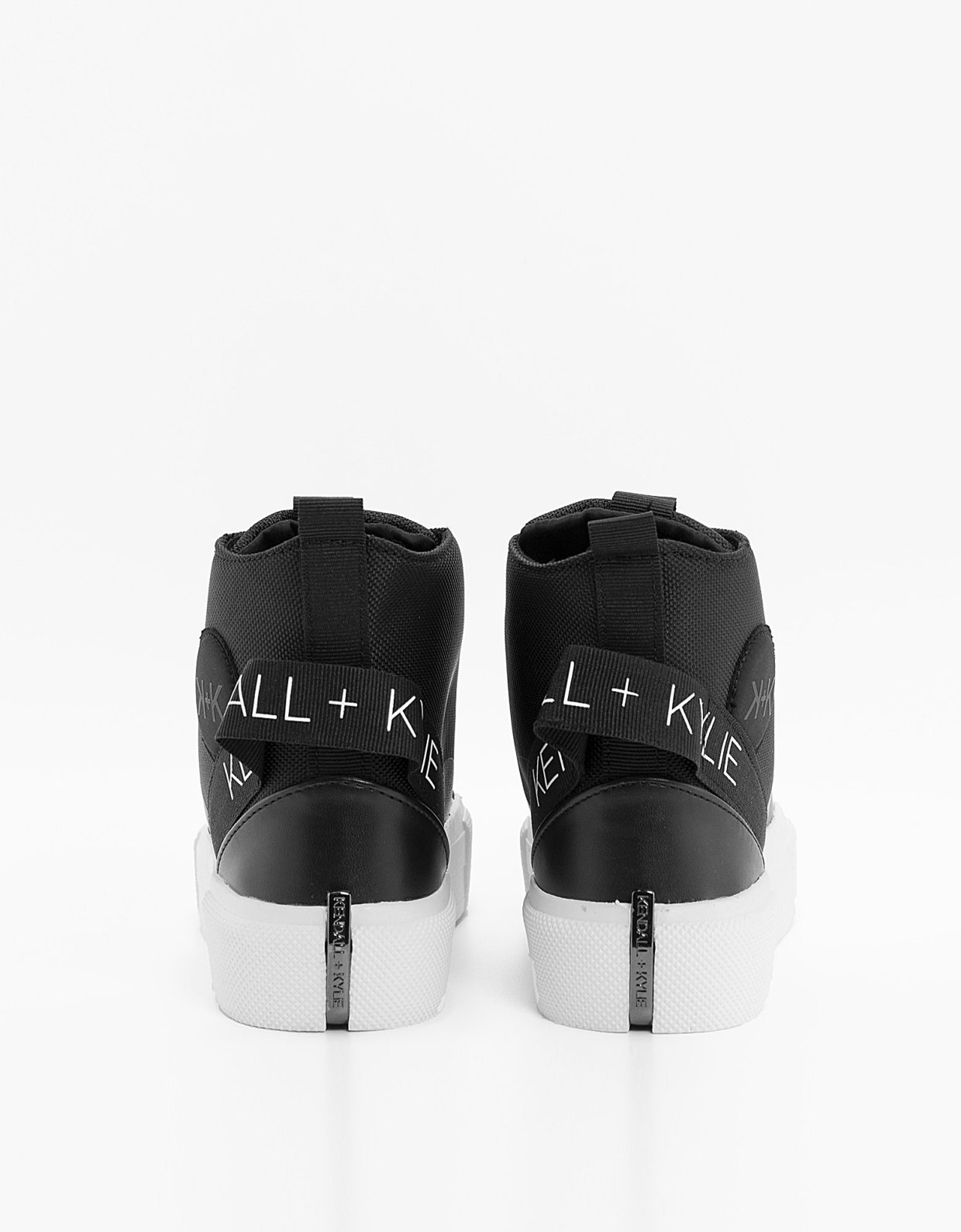 Kendall + Kylie Tamar shoes black