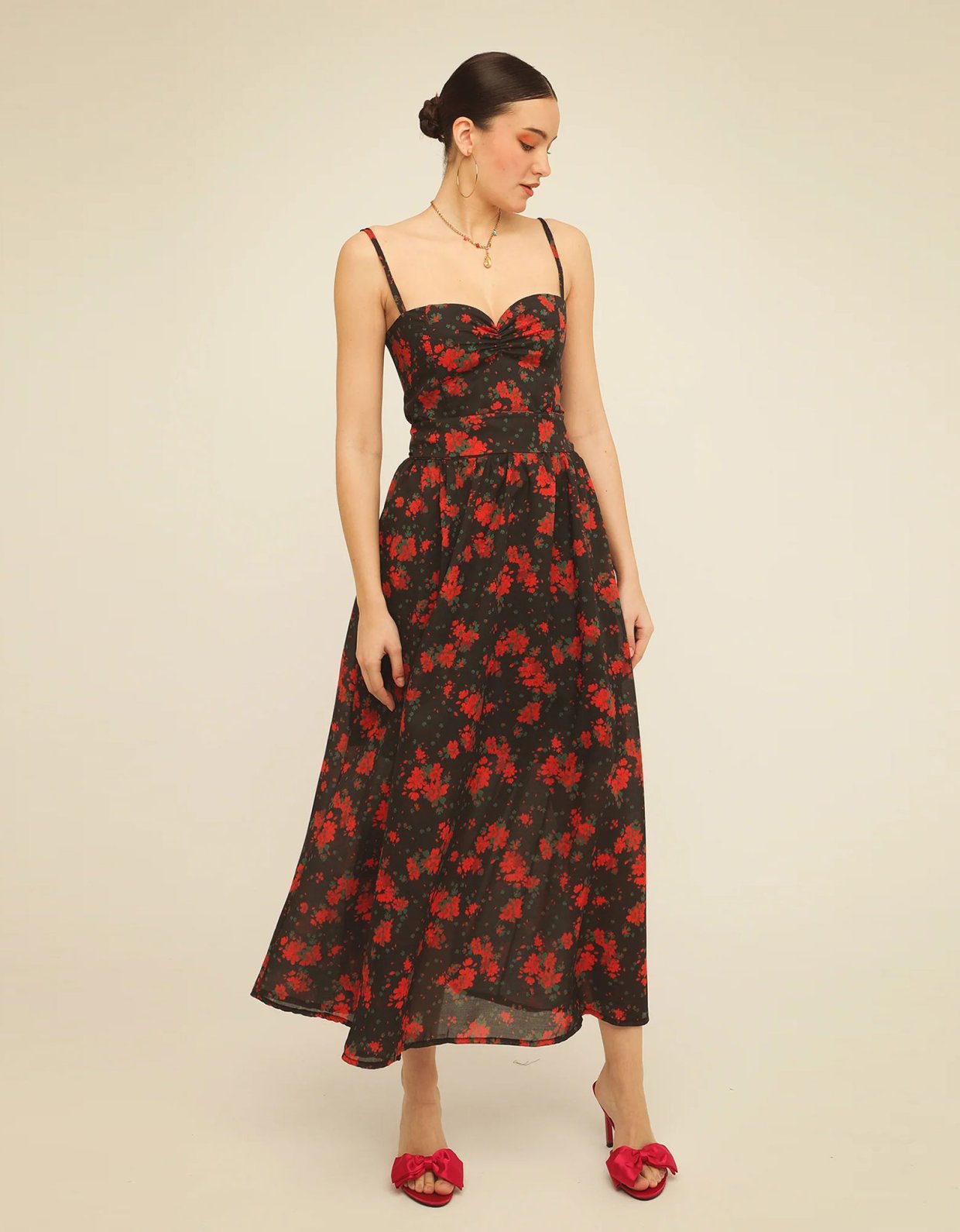 Bee Me Valentina black dress