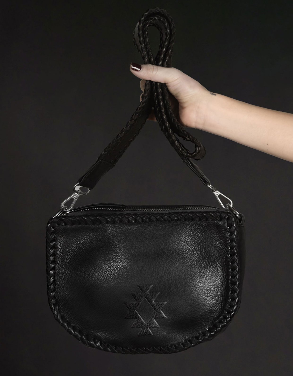 Peace & Chaos The karma crossbody saddle bag black