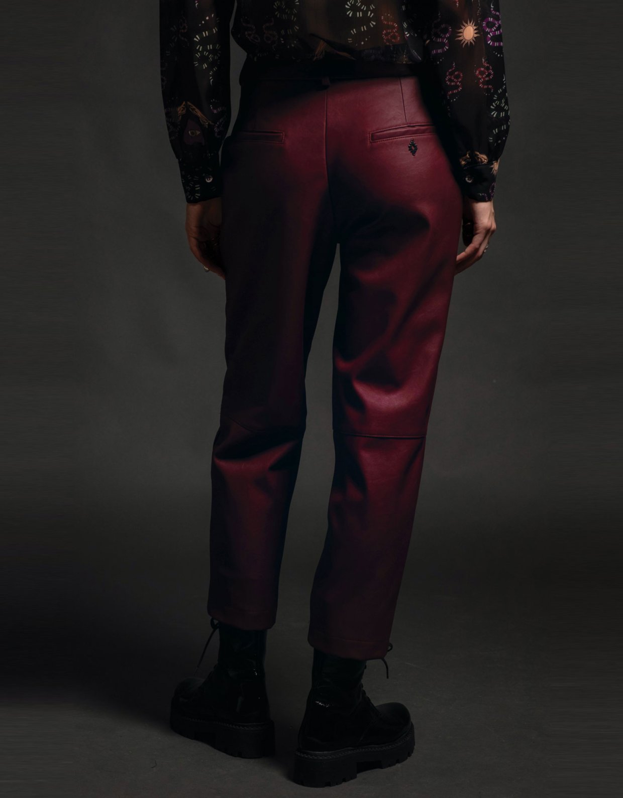 Peace & Chaos Subculture pants eco leather bordeaux