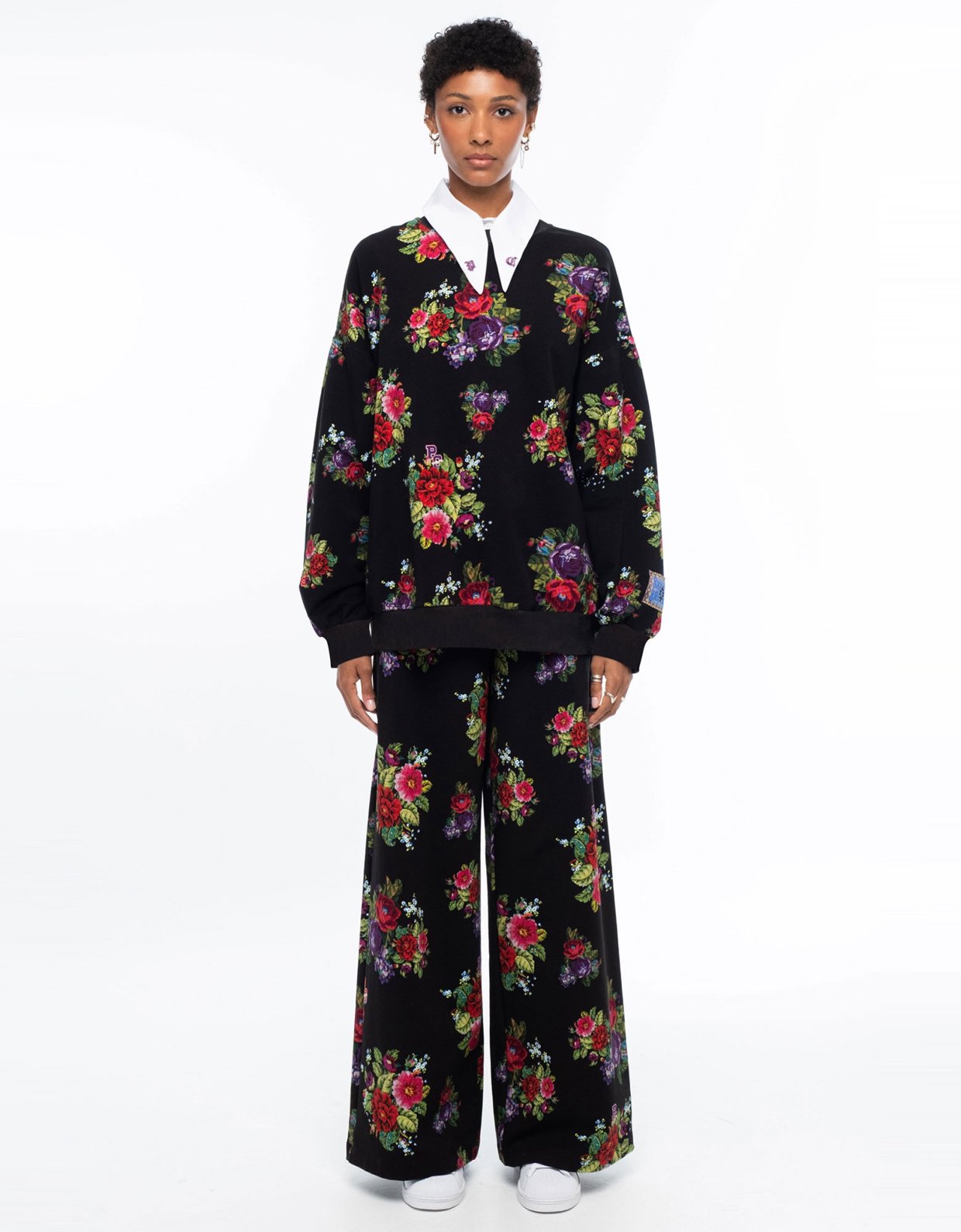 Peace and Chaos Bouquet sweater cotton