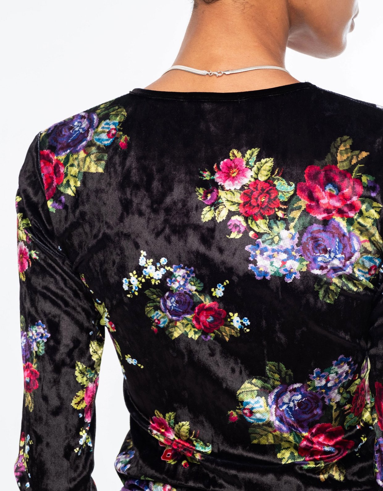 Peace and Chaos Bouquet top velvet