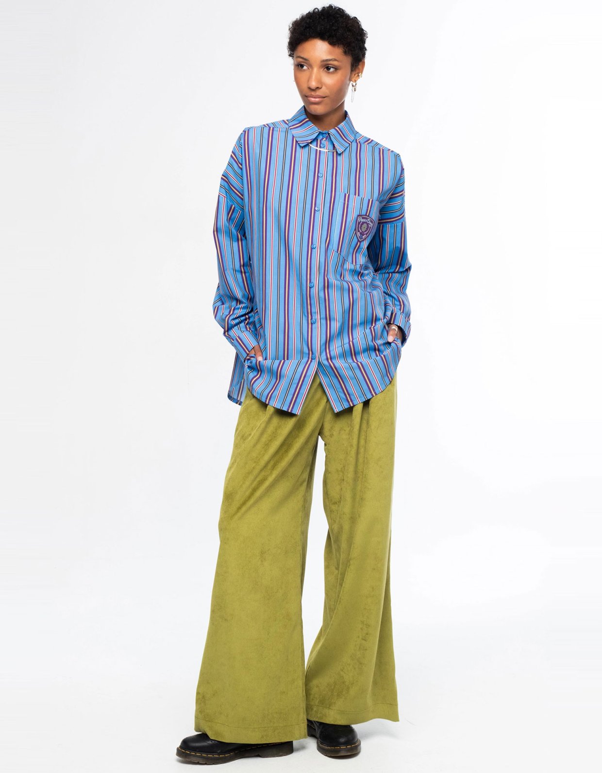 Peace and Chaos Regency shirt light blue