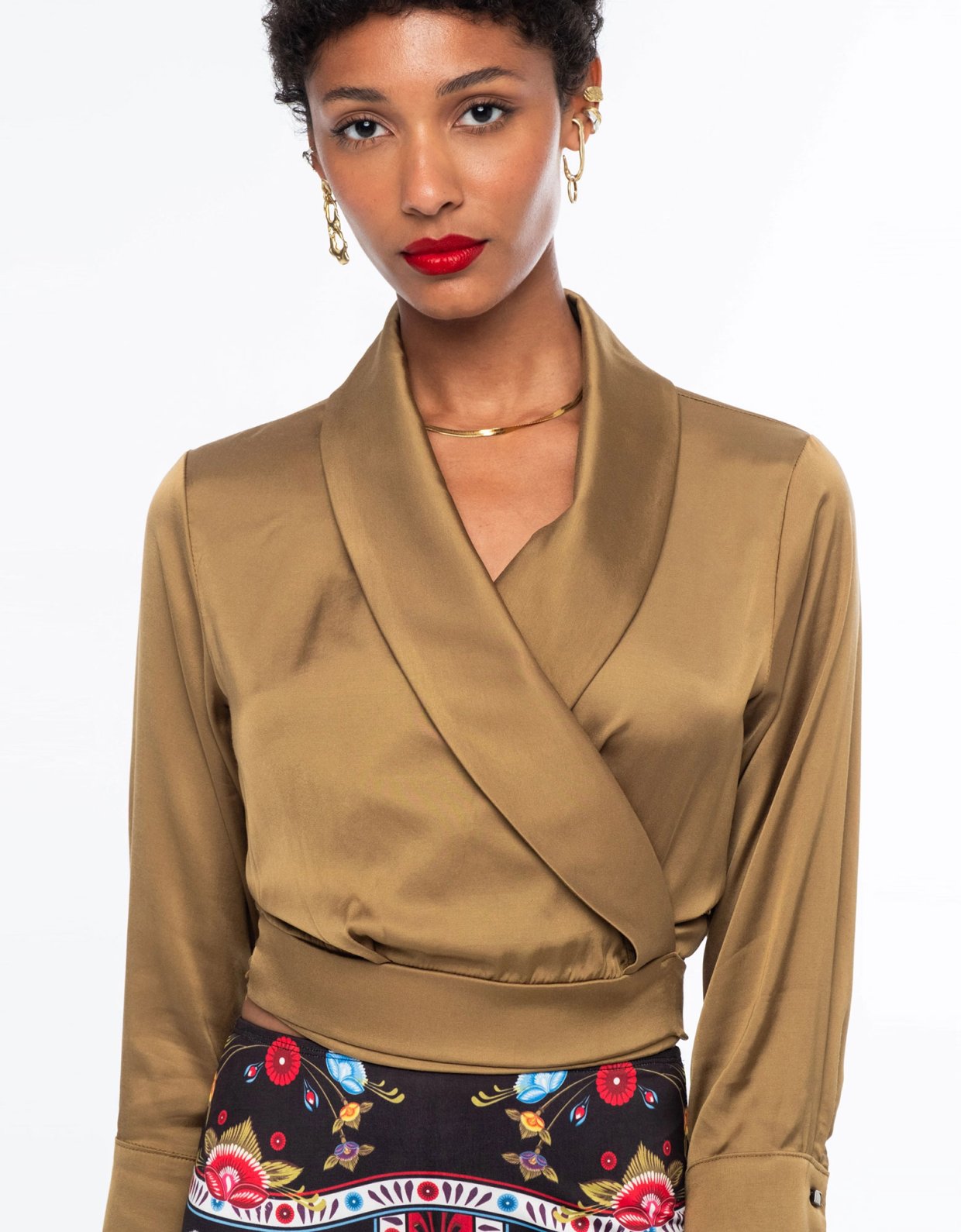 Peace and Chaos Moss top olive