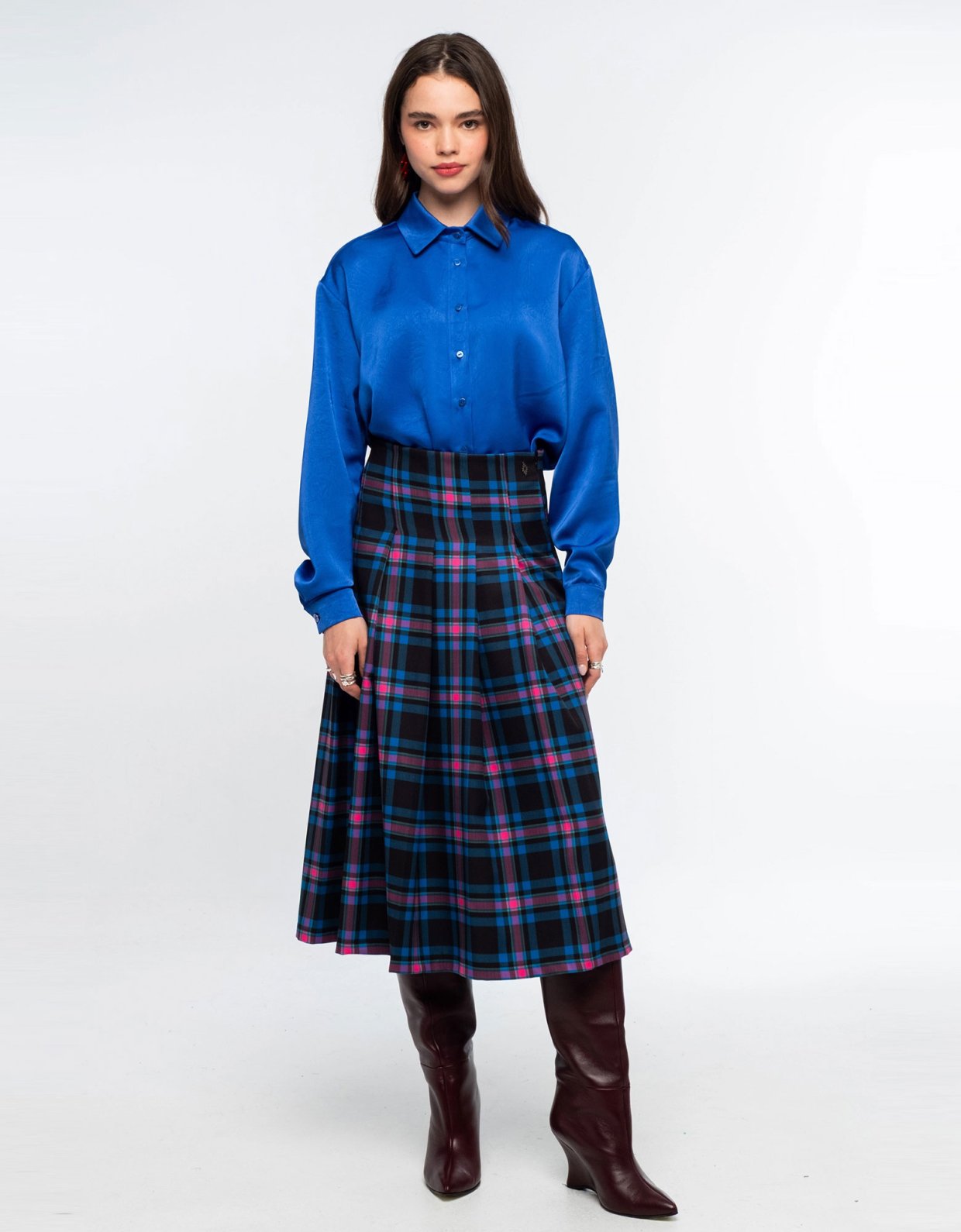 Peace and Chaos Archivist shirt blue