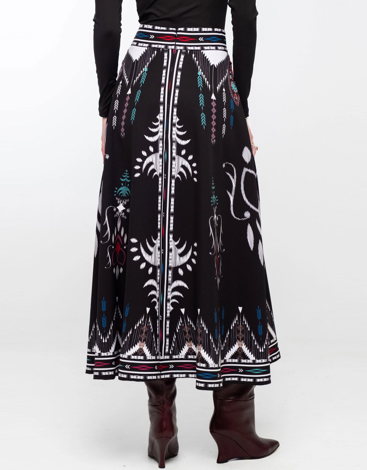Peace and Chaos Legend long skirt
