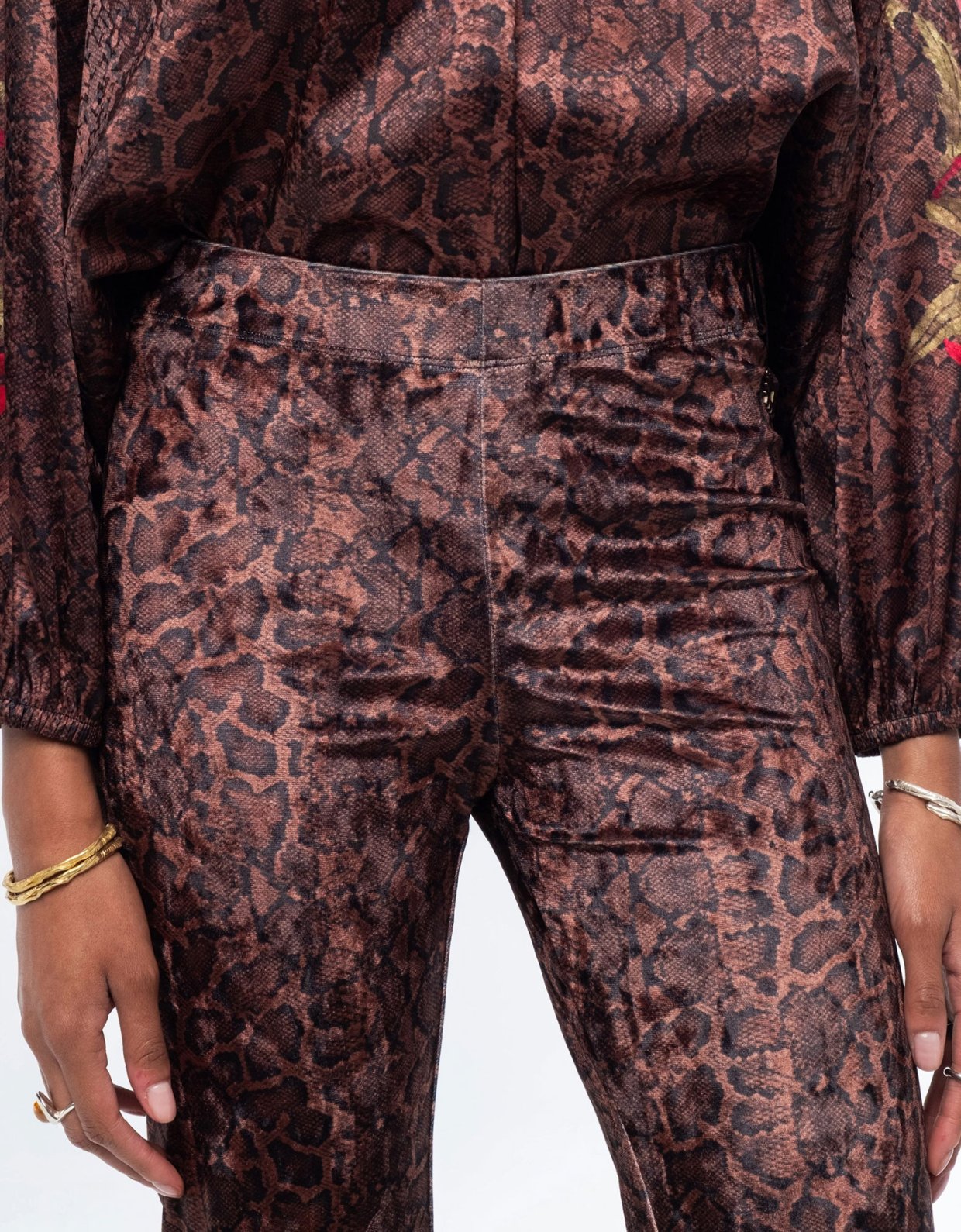 Peace and Chaos Venomous velvet pants