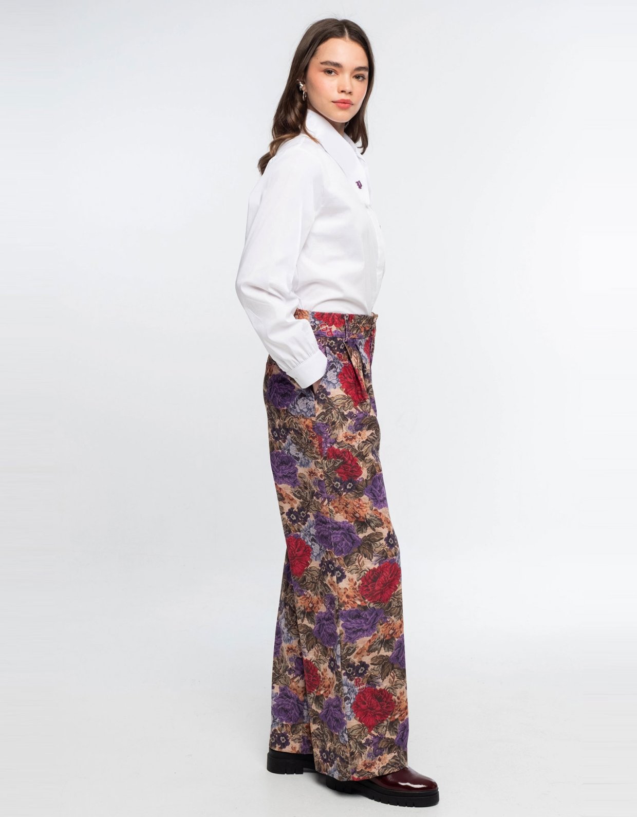 Peace and Chaos Tapestry pants corduroy