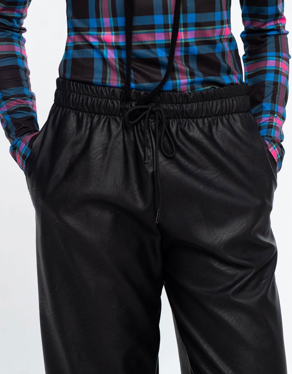 Peace and Chaos Sleek pants