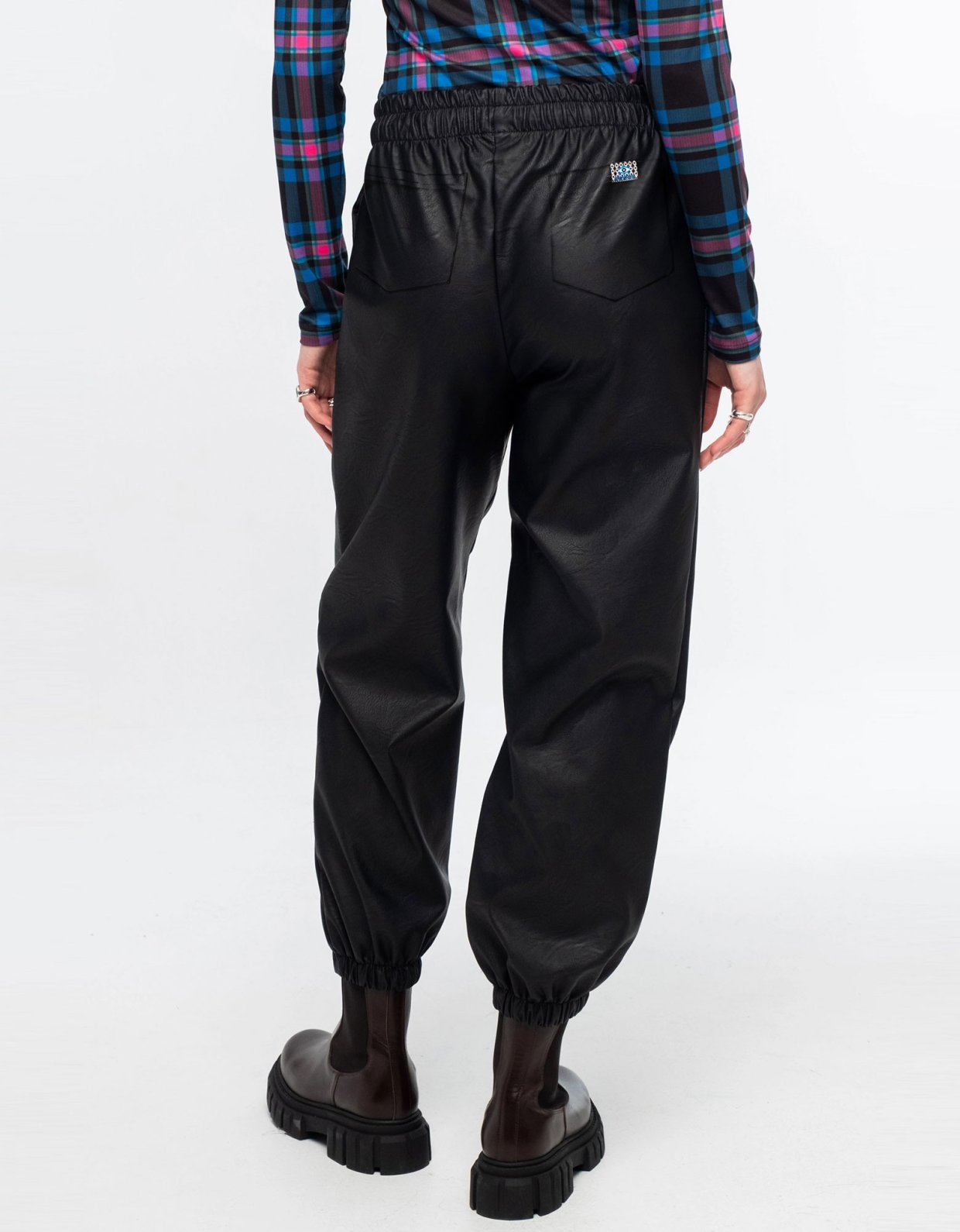 Peace and Chaos Sleek pants