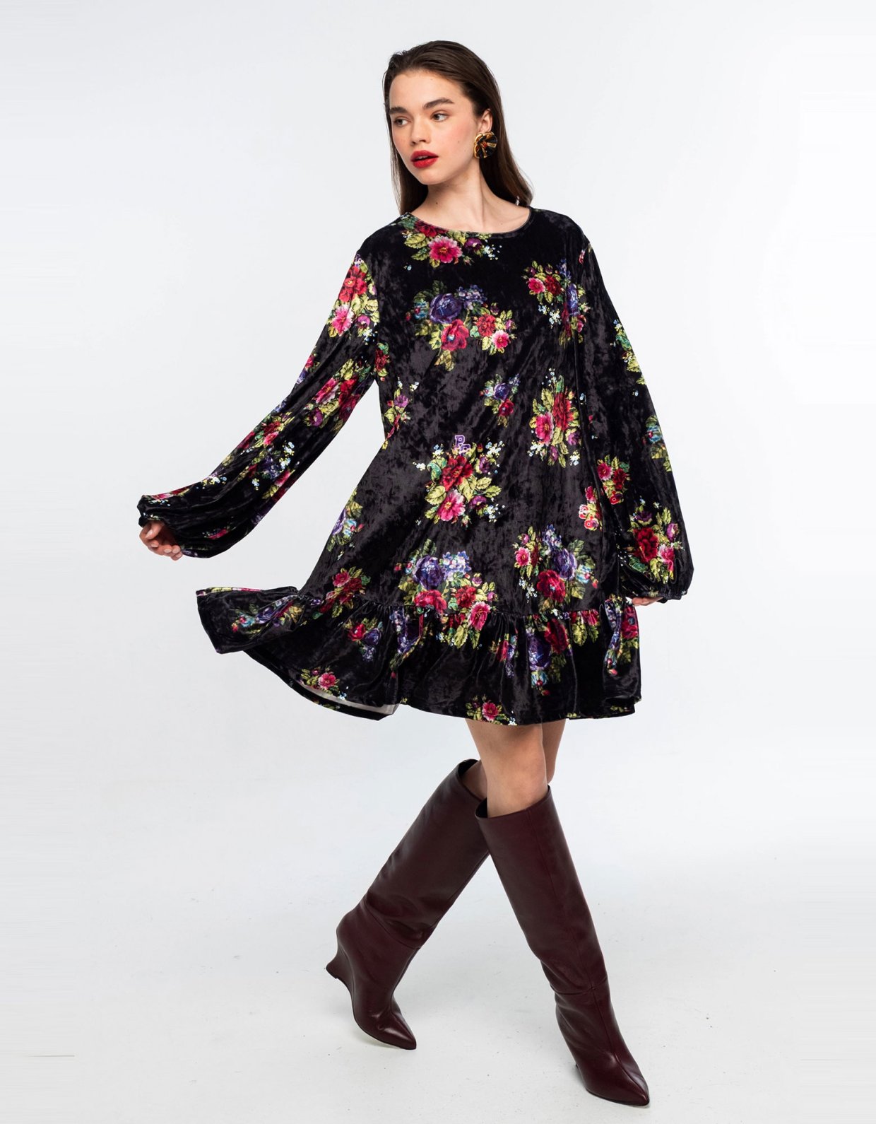 Peace and Chaos Bouquet dress velvet