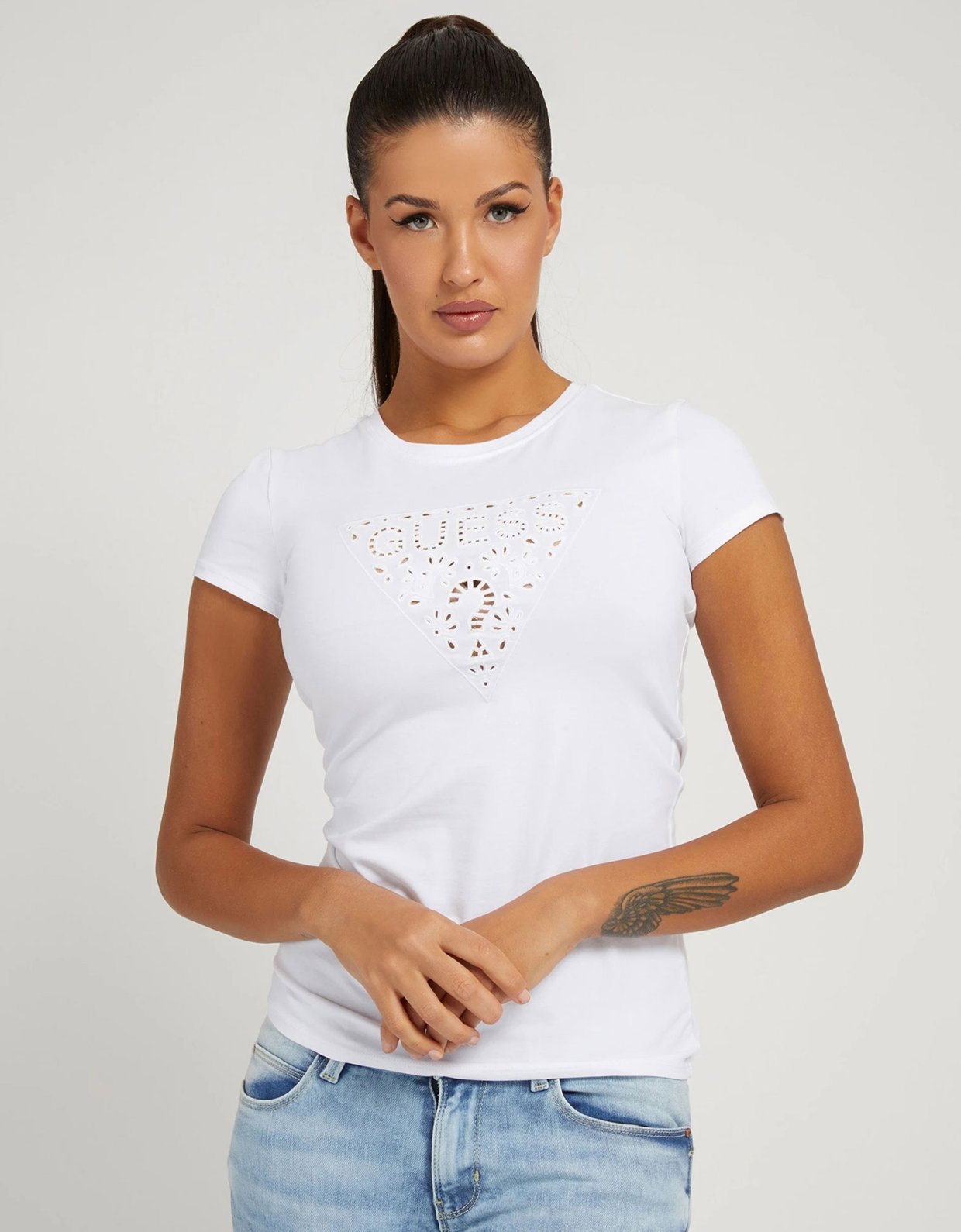 Guess Embroidered logo t-shirt white