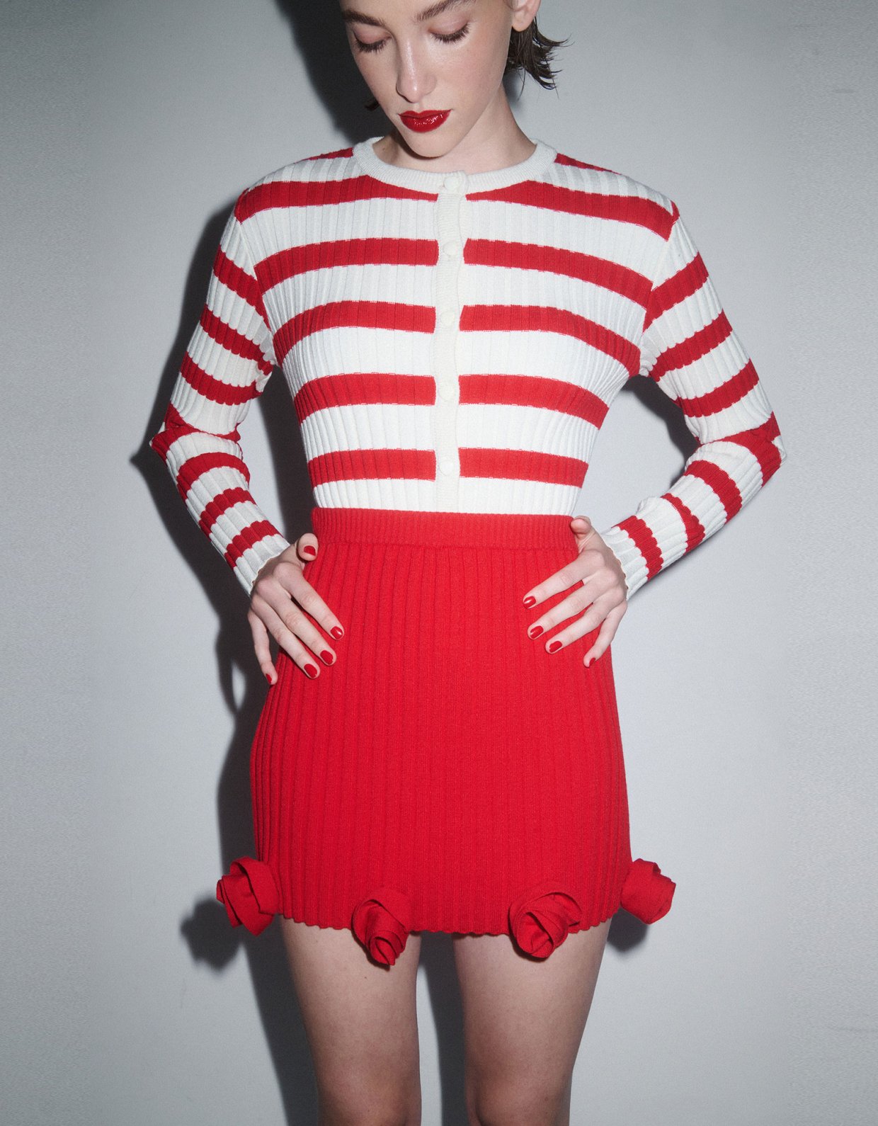 Combos Knitwear Rose knit mini skirt red