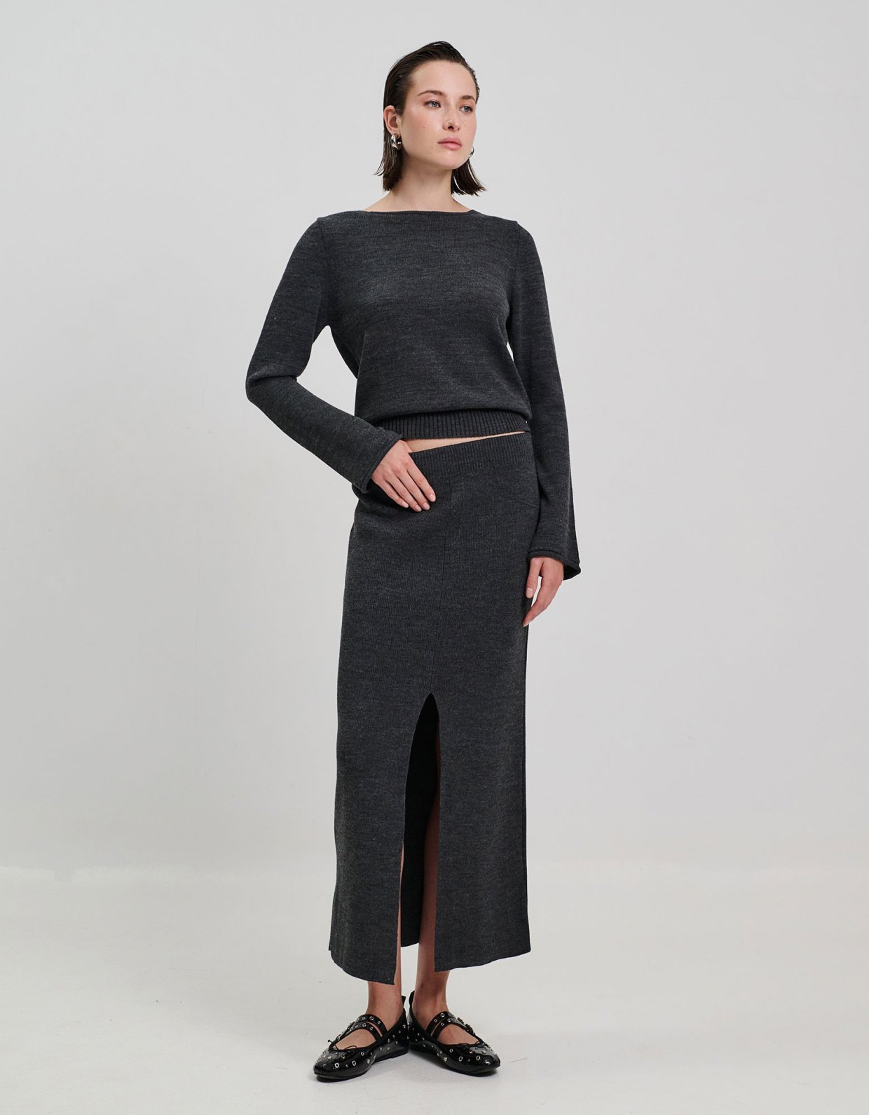 Combos Knitwear Maxi skirt slit grey