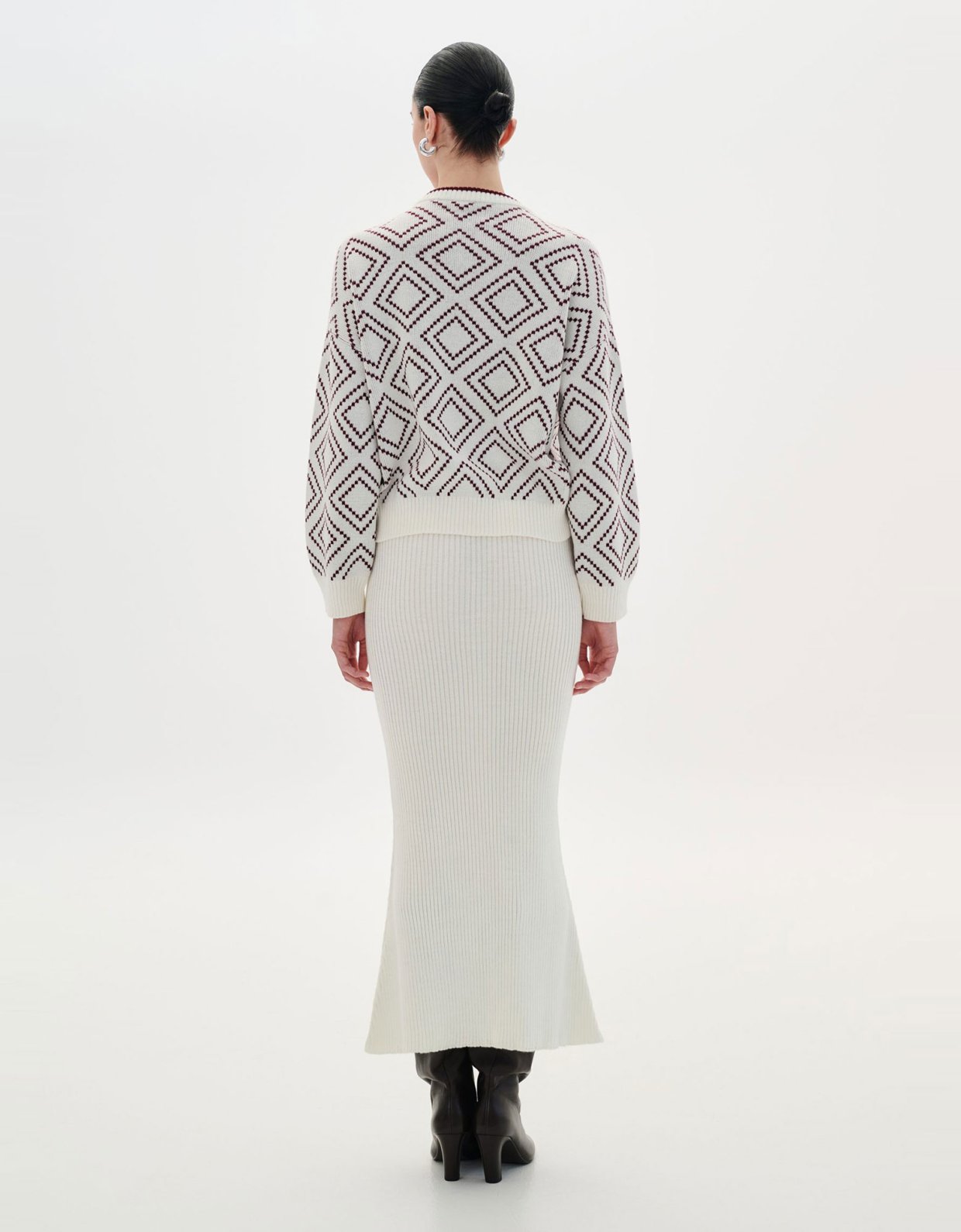 Combos Knitwear Rhombus knit blouse ecru-bordeaux