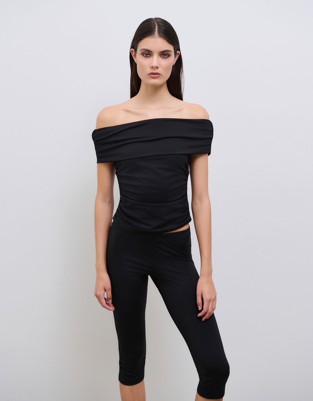 Combos Knitwear Anna off shoulder top