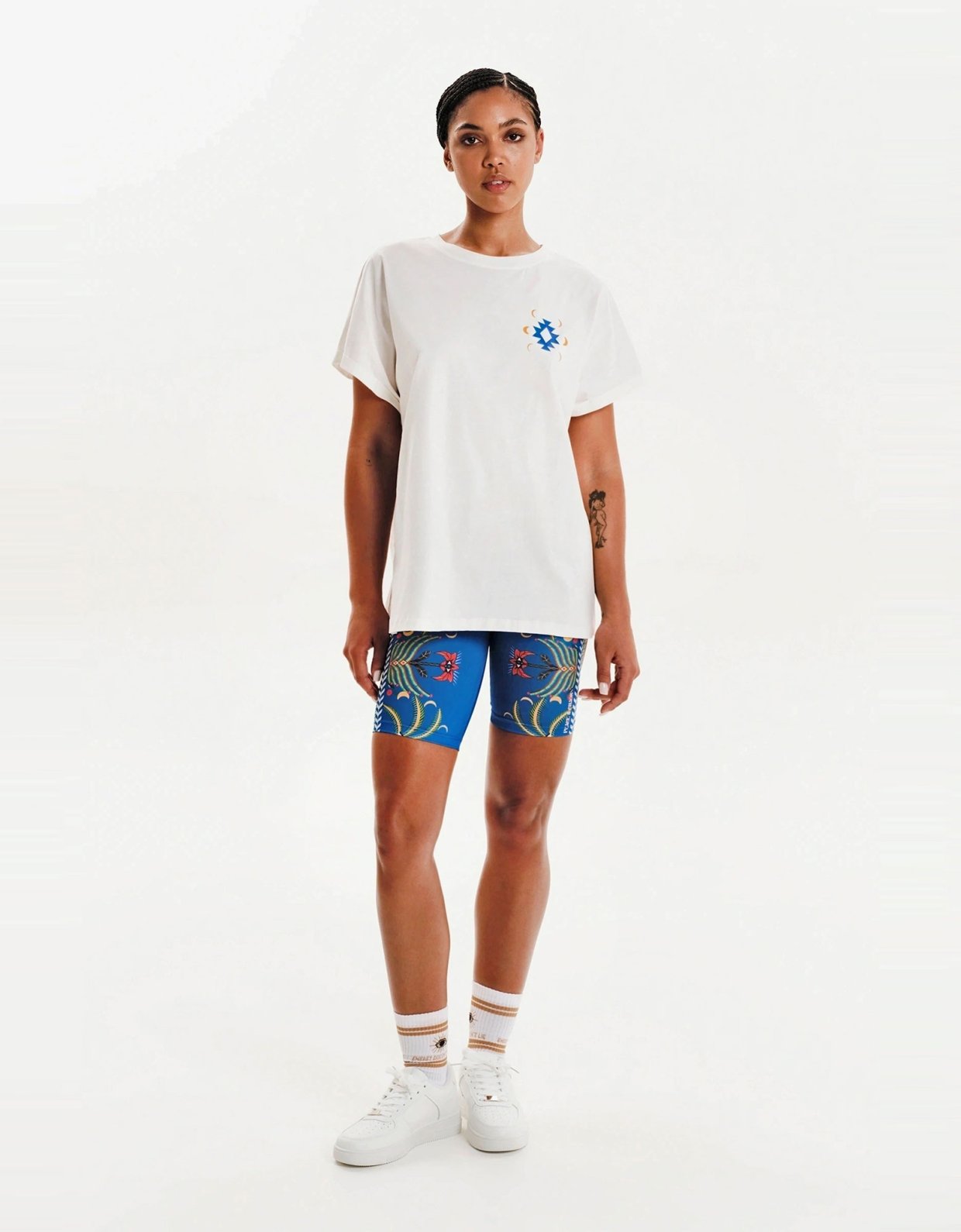 Peace and Chaos Serenity loose art t-shirt white