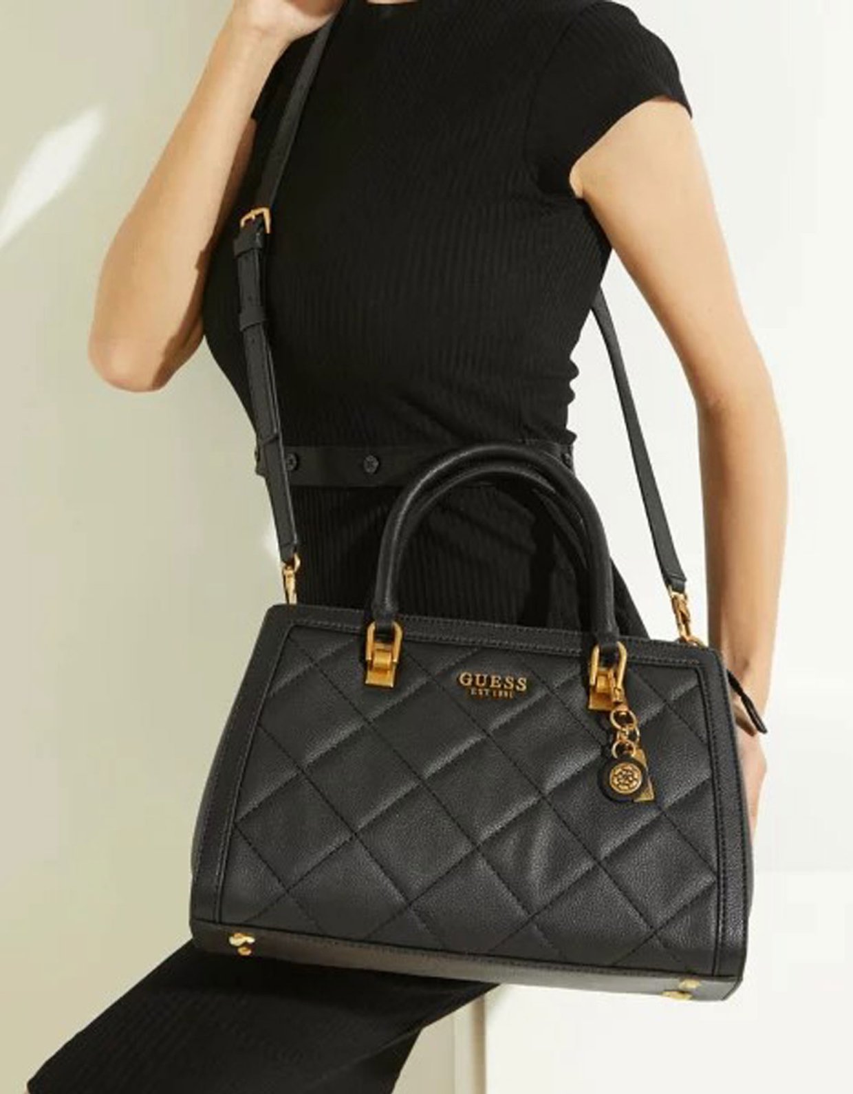 Guess Abey girlfriend satchel quilted bag black