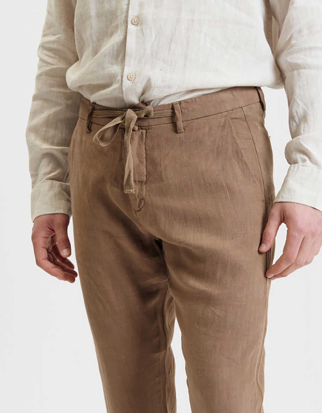 Gianni Lupo Michigan linen trouser with drawstring camel