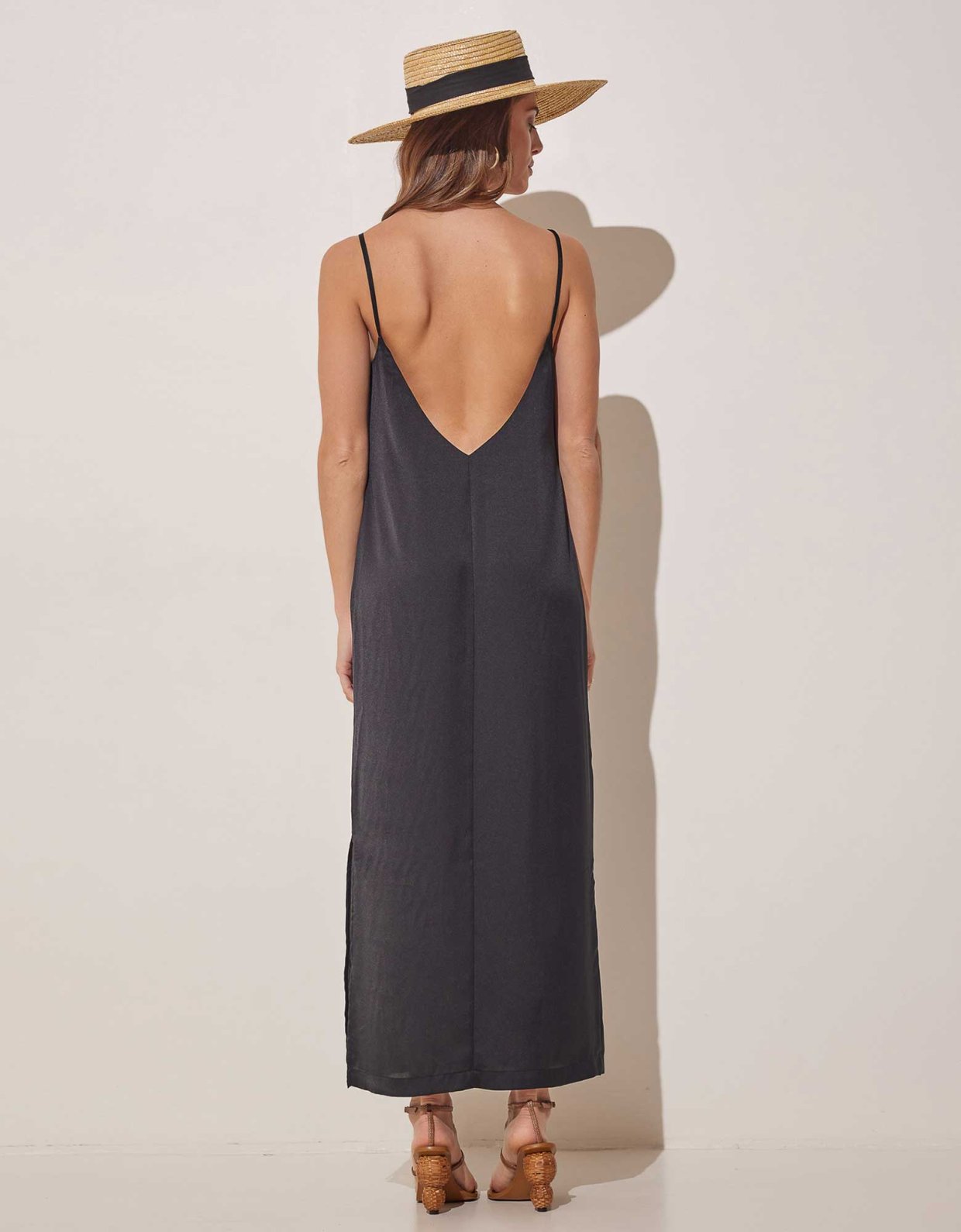 The Knl's Delight midi satin dress black