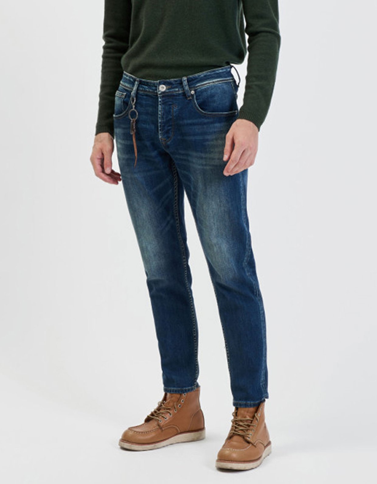 Gianni Lupo Kevin chain medium wash jeans