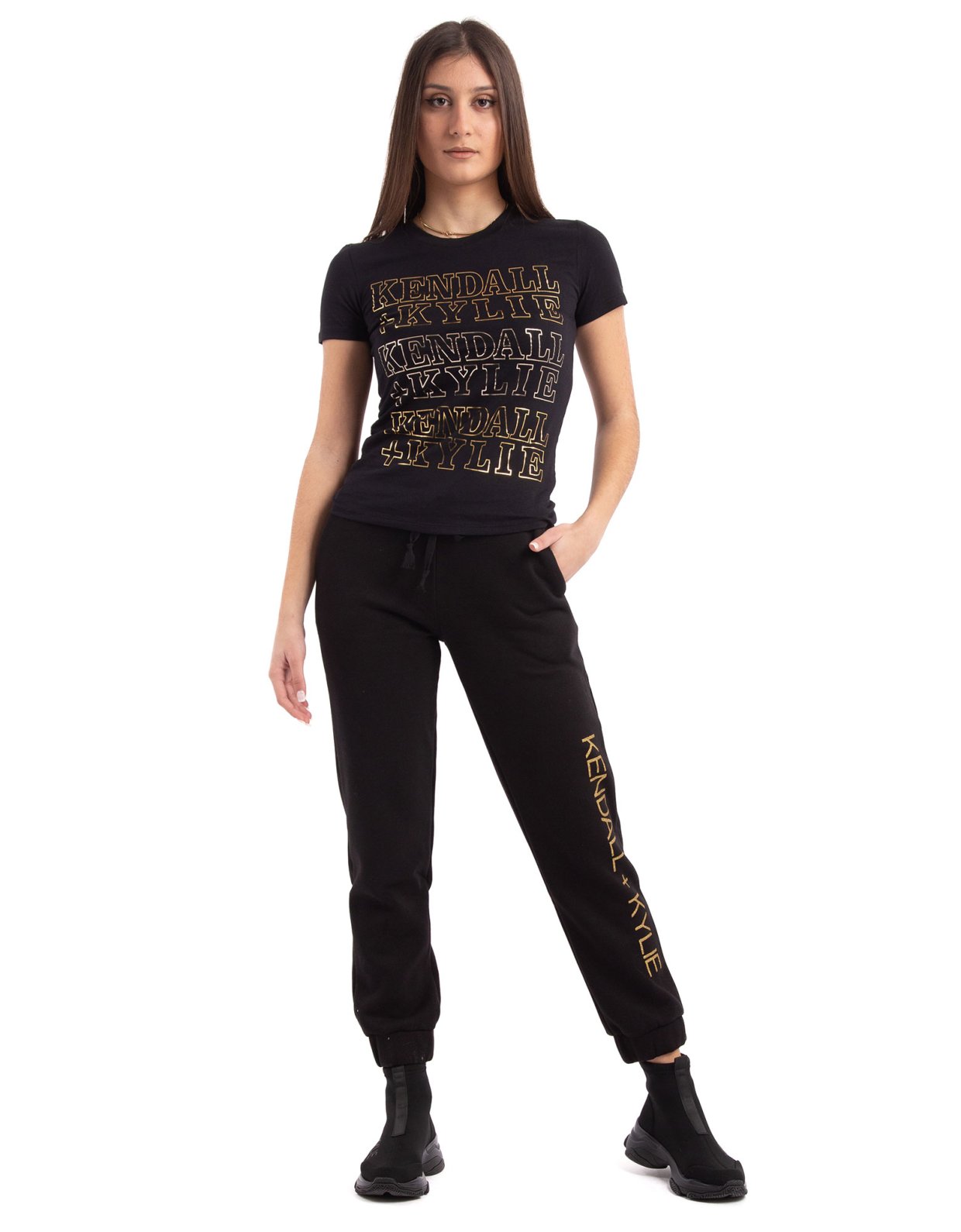 Kendall + Kylie Basic embroidered t-shirt black