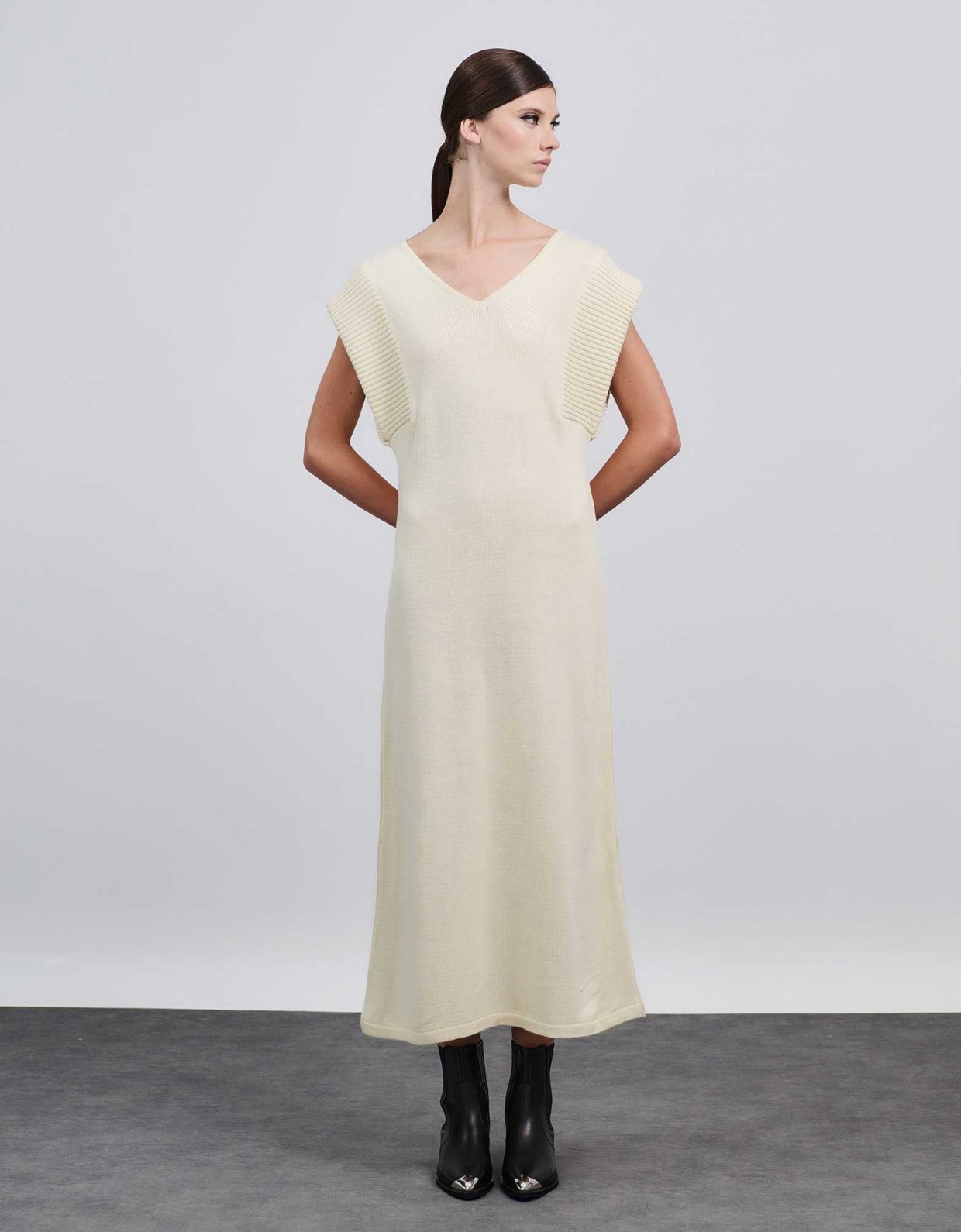 Combos Knitwear Φόρεμα μάξι με ριμπ ώμους ecru