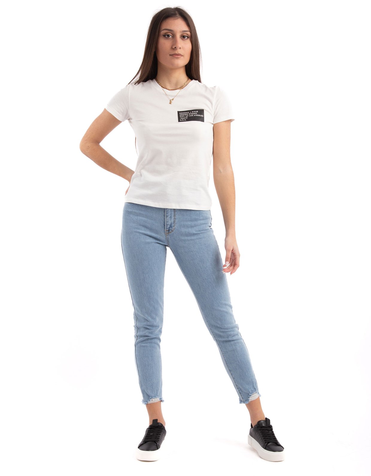 Kendall + Kylie Patch logo basic t-shirt off white