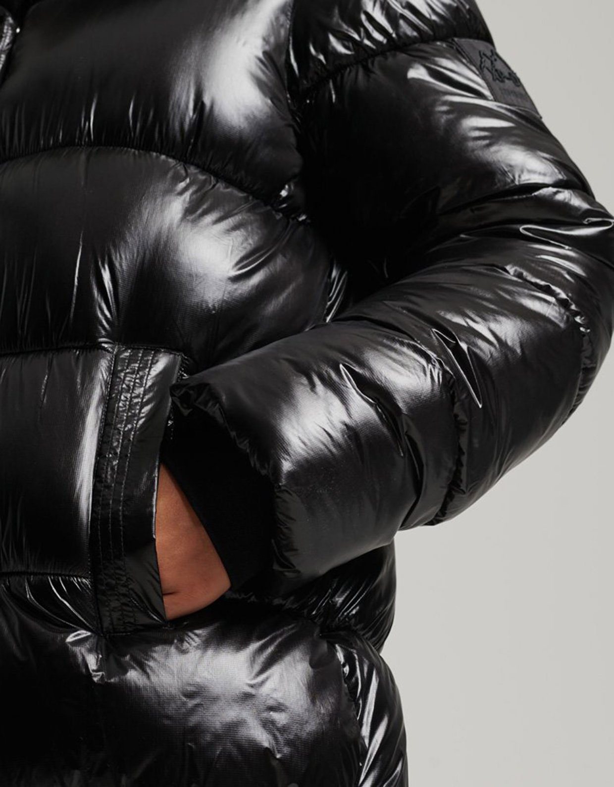 Superdry Code XPD longline puffer jacket black