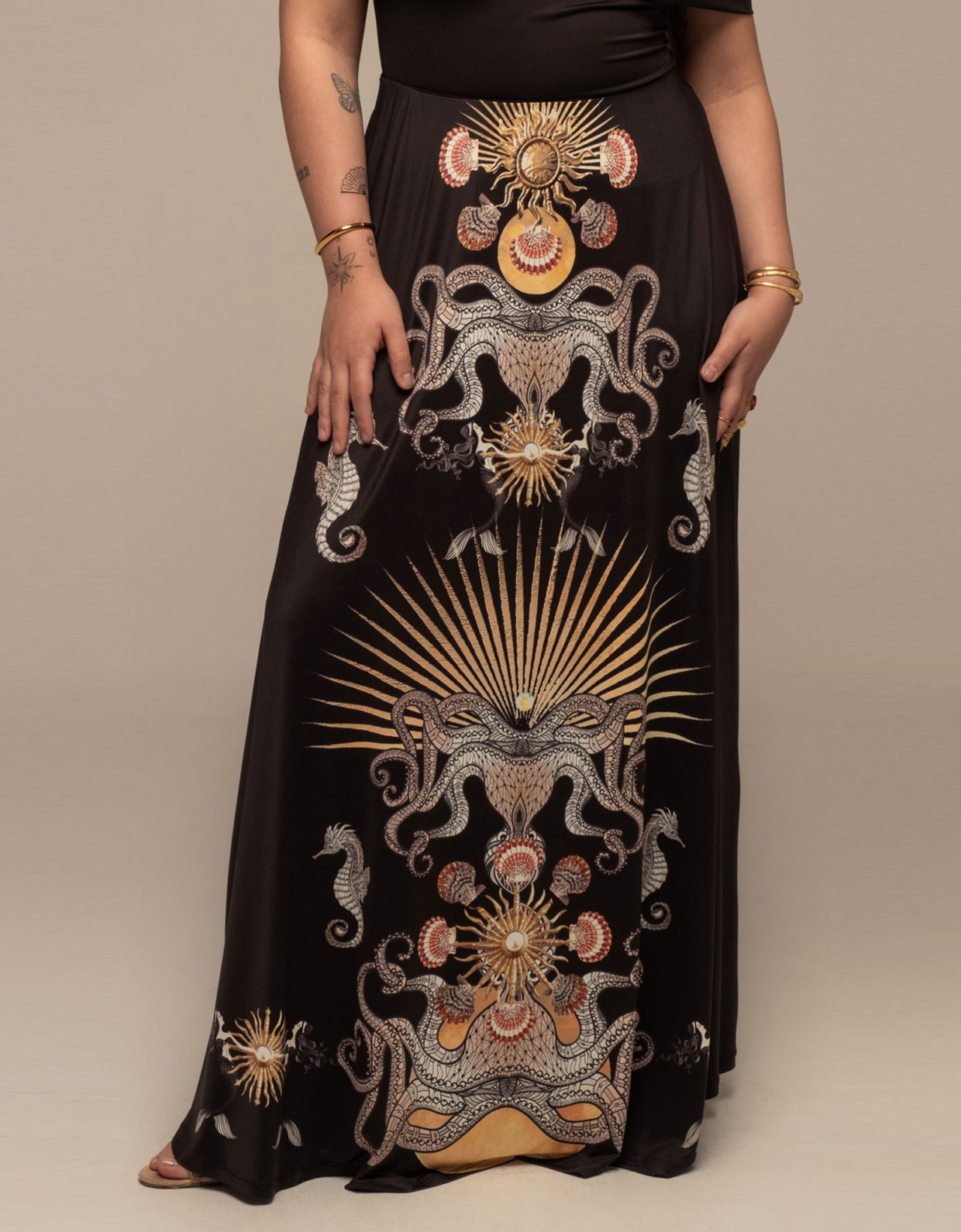 Peace and Chaos Abyss long skirt