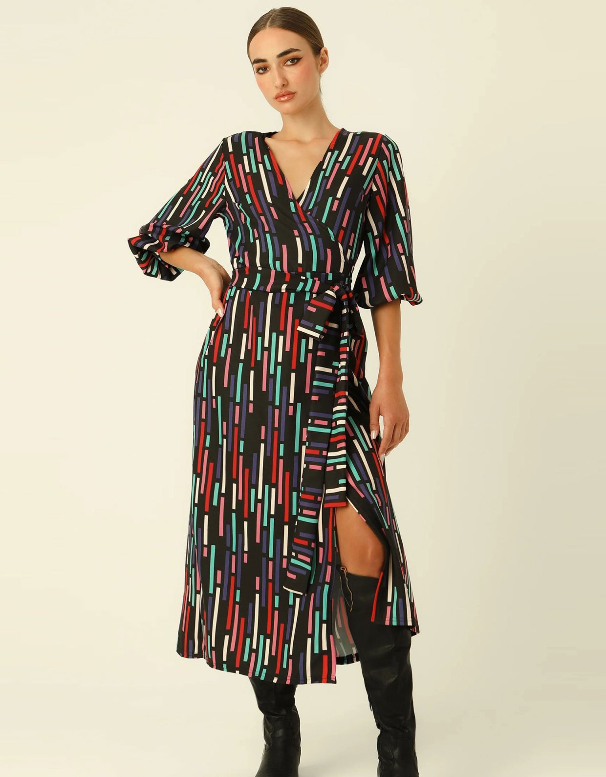 Bee Me Agnes dress black