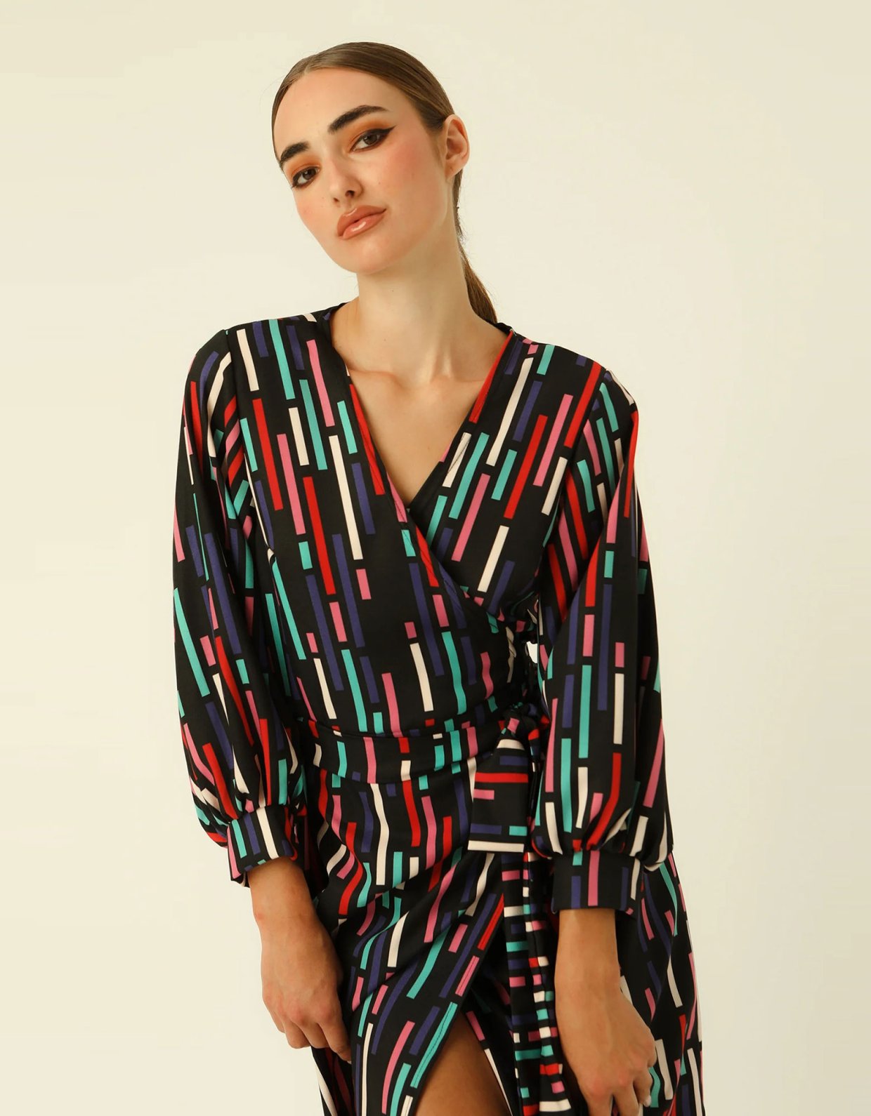 Bee Me Agnes dress black