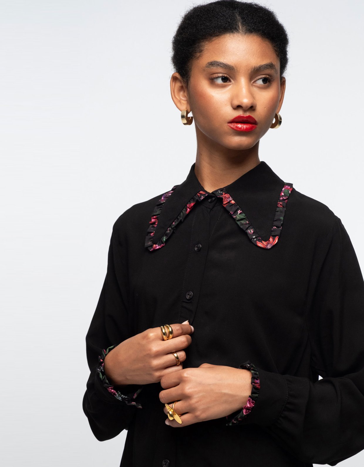 Peace and Chaos Anamone shirt black