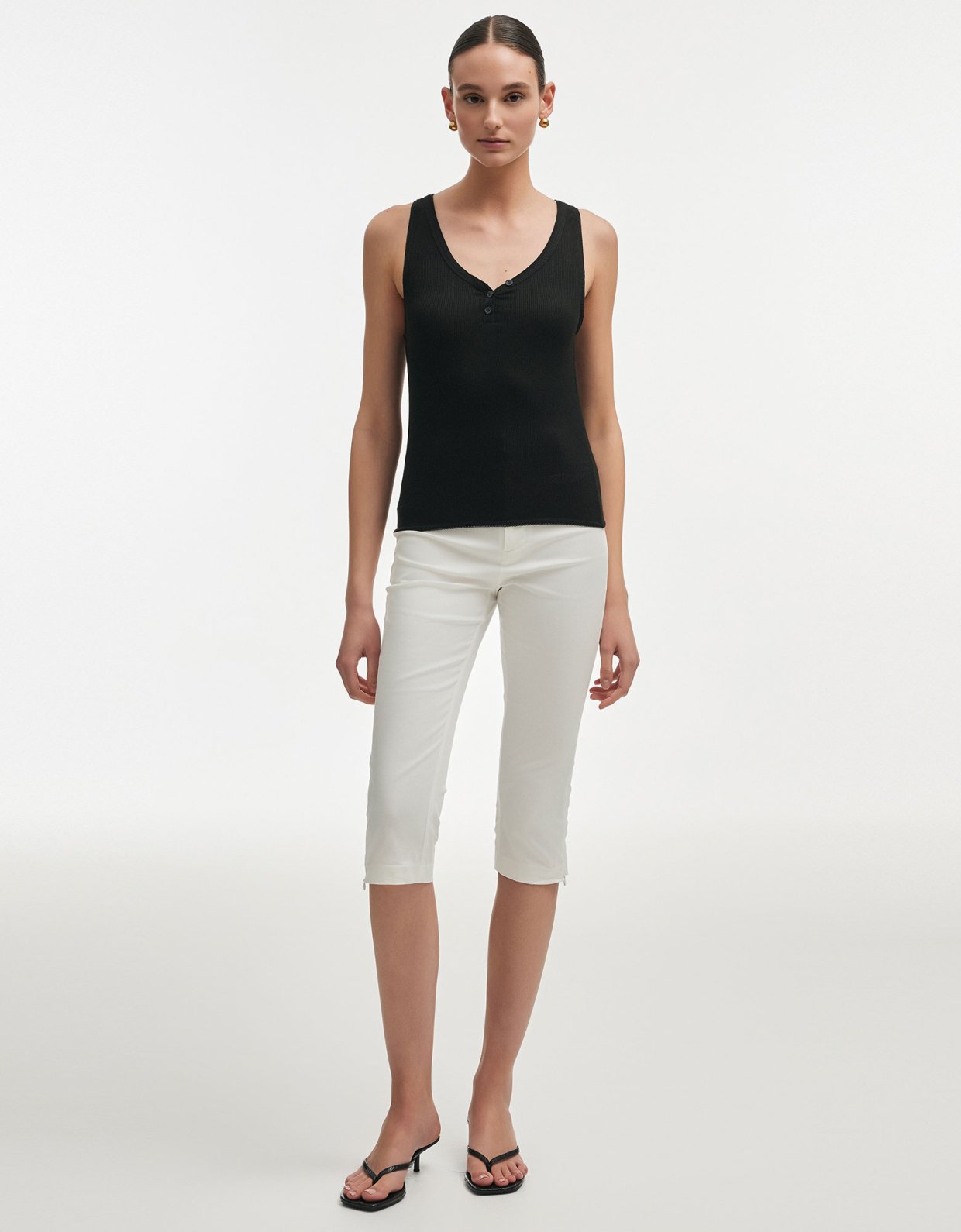 Nadia Rapti Anasa top black