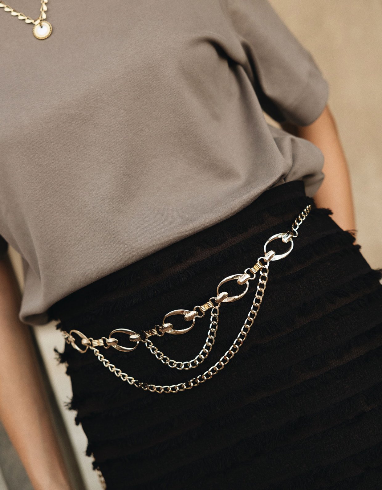 Individual Art Leather Aurora chain belt nickel