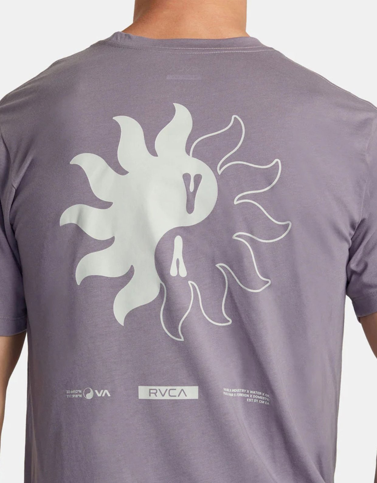 Rvca Va blooming tee purple