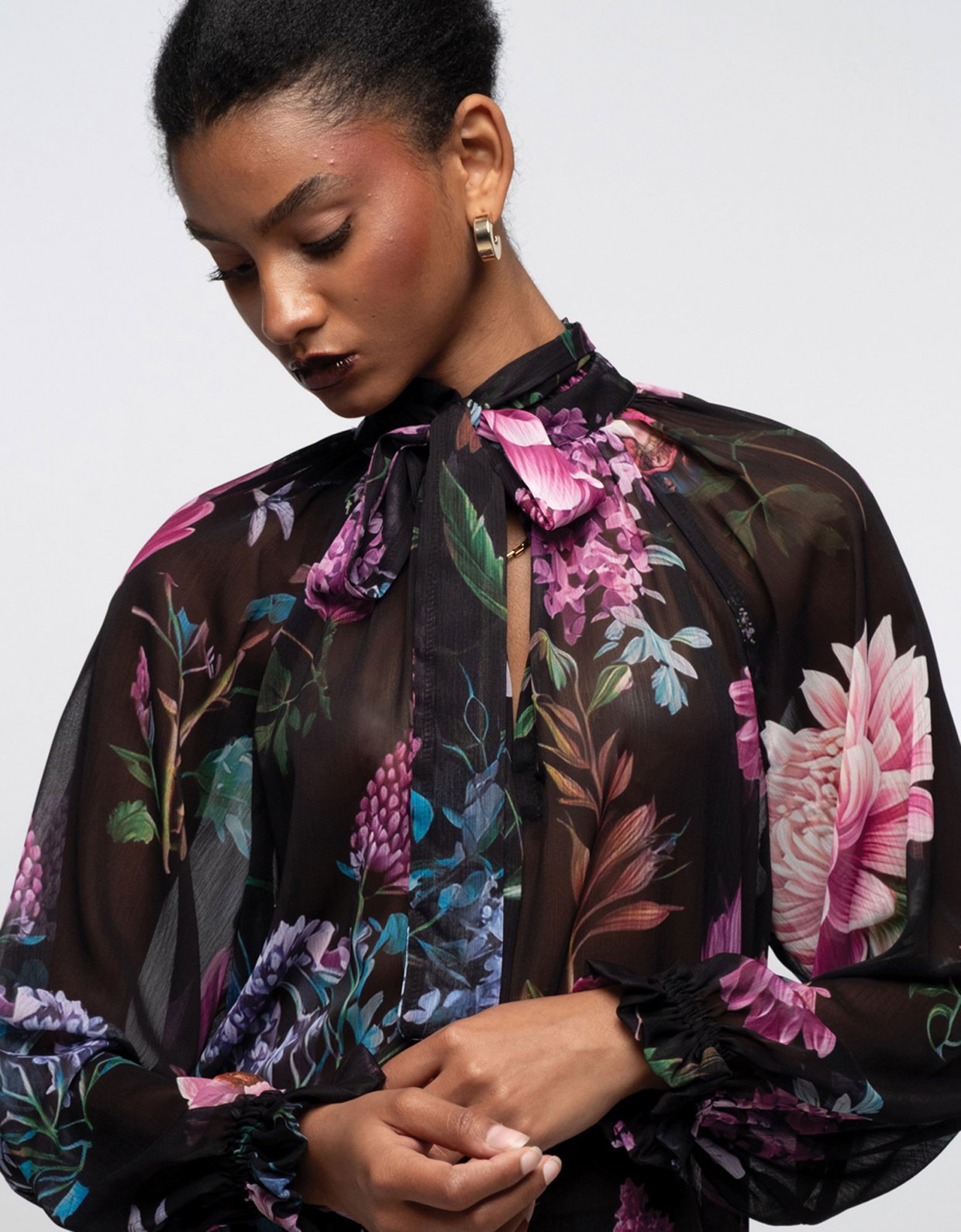 Peace and Chaos Azalea top