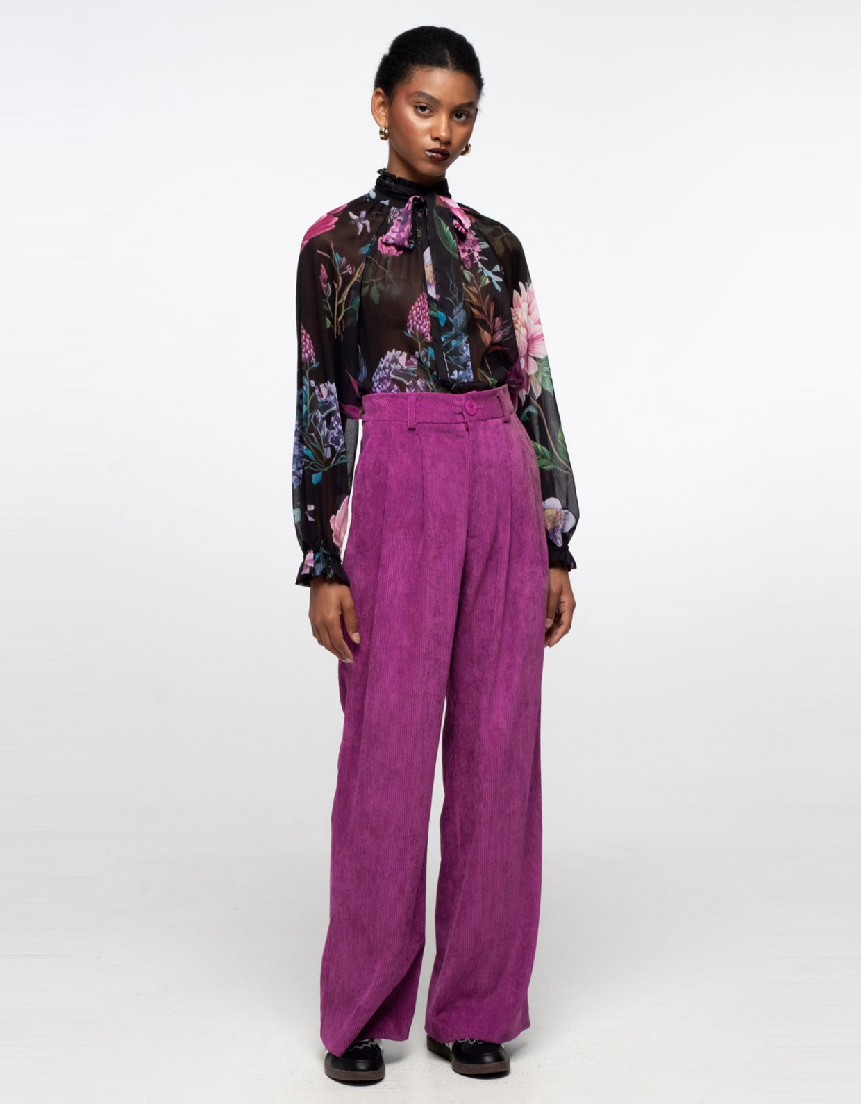 Peace and Chaos Azalea top