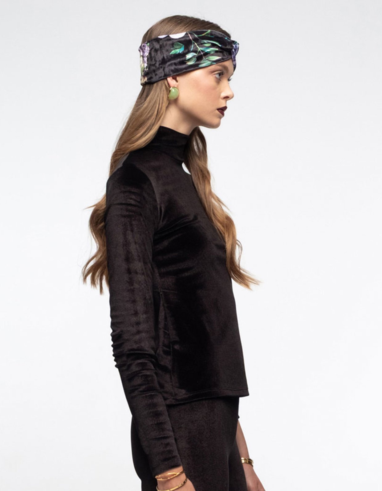 Peace and Chaos Azalea velvet hairband