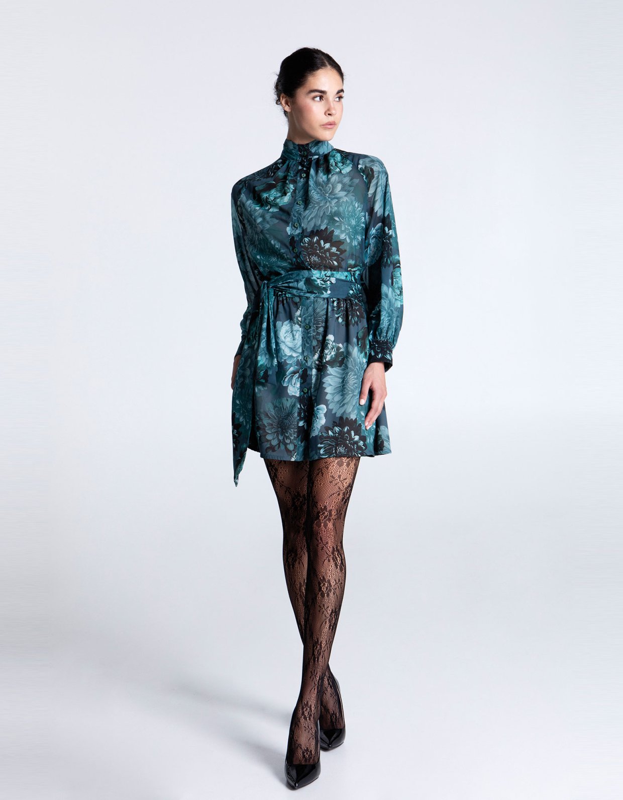 Eveleya Beatris mini dress with belt