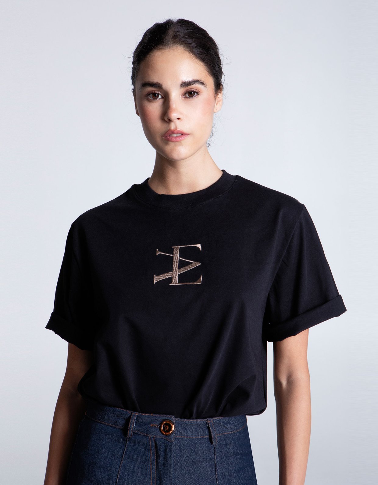 Eveleya Black embroidered t-shirt